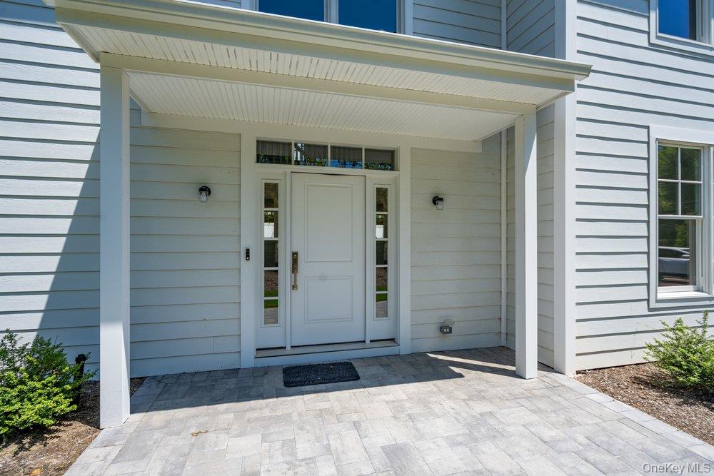 4th image of 44 Plainview Rd, Oyster Bay, NY 11797 | MLS# 1039543