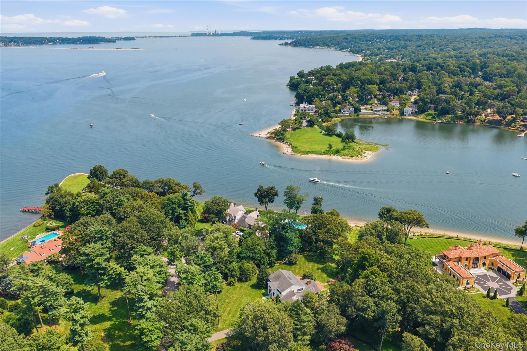 2nd image of 6 Lighthouse Pt, Huntington, NY 11743 | MLS# 1039565