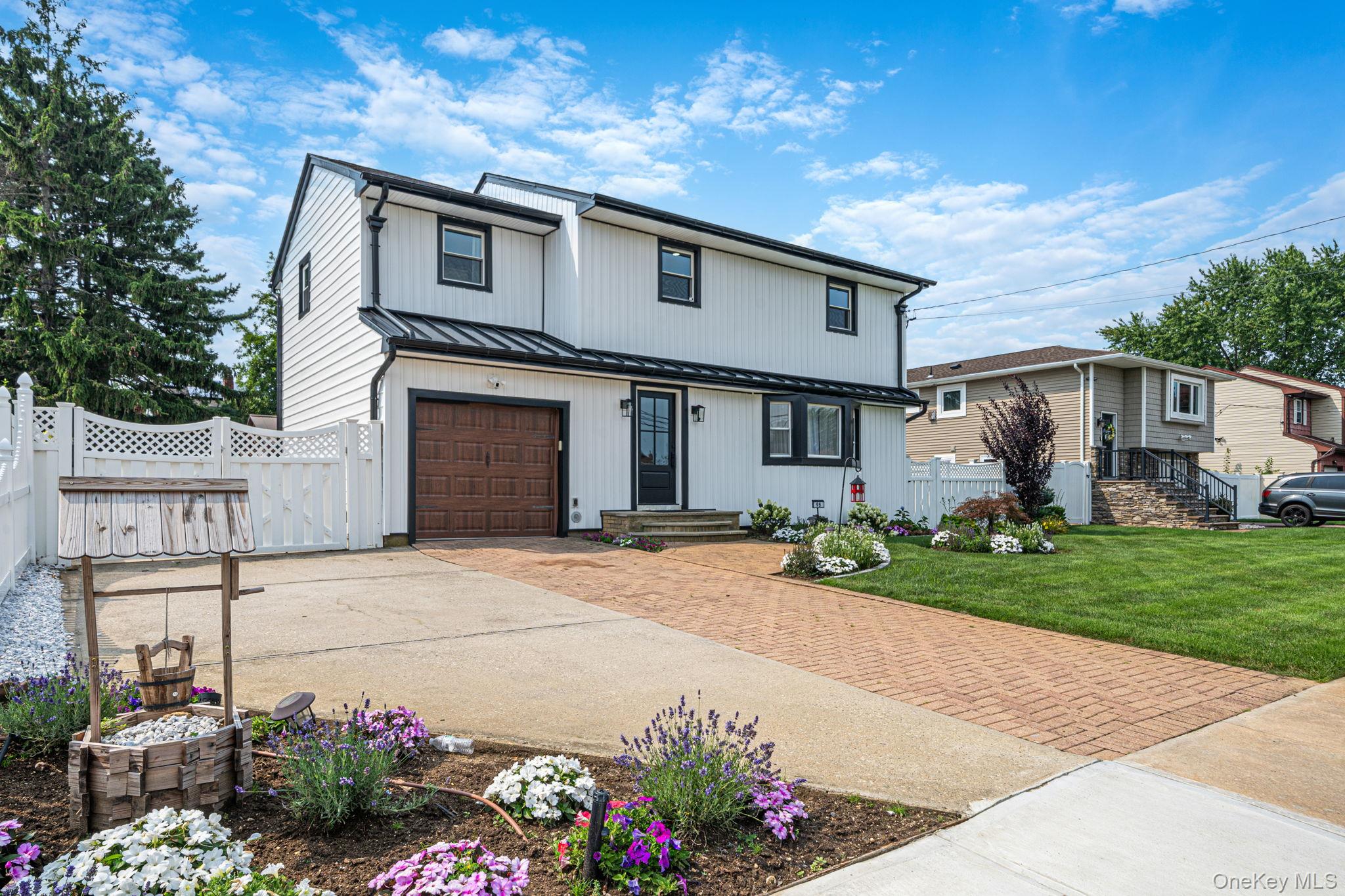 2nd image of 95 Colonial Dr, Oyster Bay, NY 11758 | MLS# 1039621