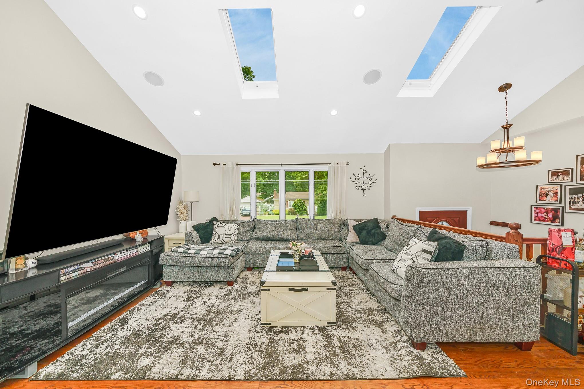 4th image of 341 Avenue B, Brookhaven, NY 11779 | MLS# 1039625