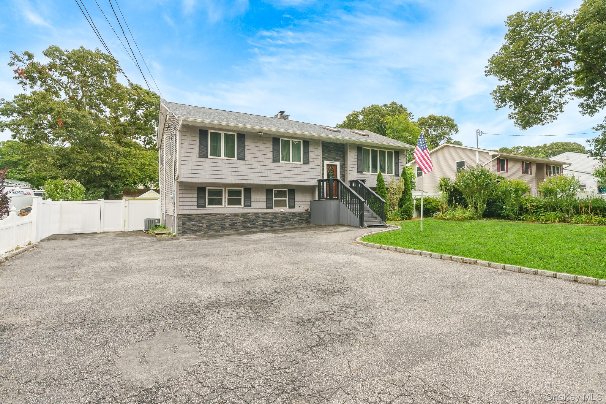 2nd image of 341 Avenue B, Brookhaven, NY 11779 | MLS# 1039625