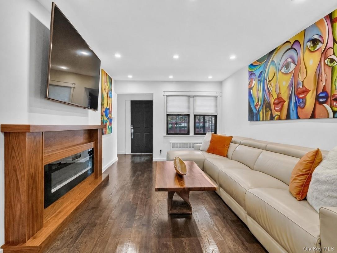 5th image of 25-47 71St St, New York, NY 11370 | MLS# 1039628