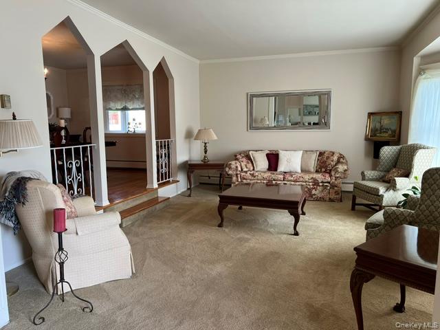 4th image of 32 Columbine Ln, Smithtown, NY 11754 | MLS# 1039646