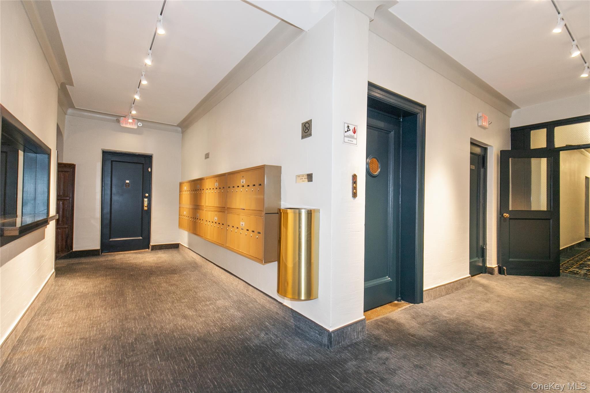 4th image of 4 Maple Dr #6-I, North Hempstead, NY 11021 | MLS# 1039649