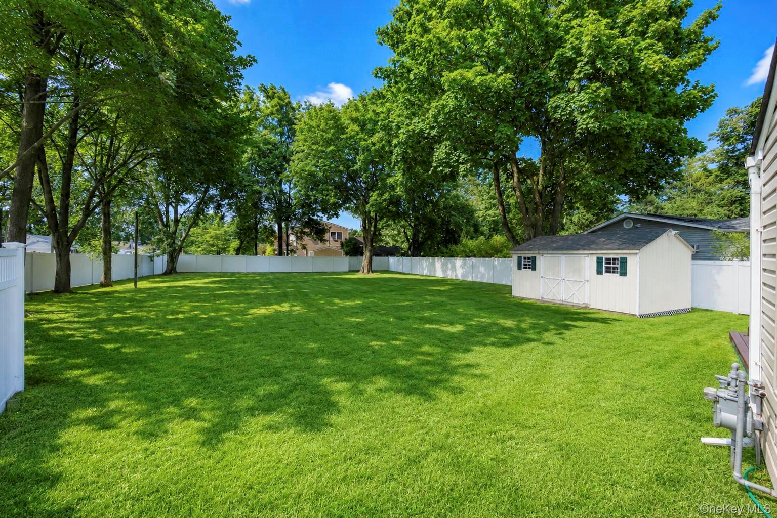 5th image of 1 Lowell Rd, Islip, NY 11782 | MLS# 1039664