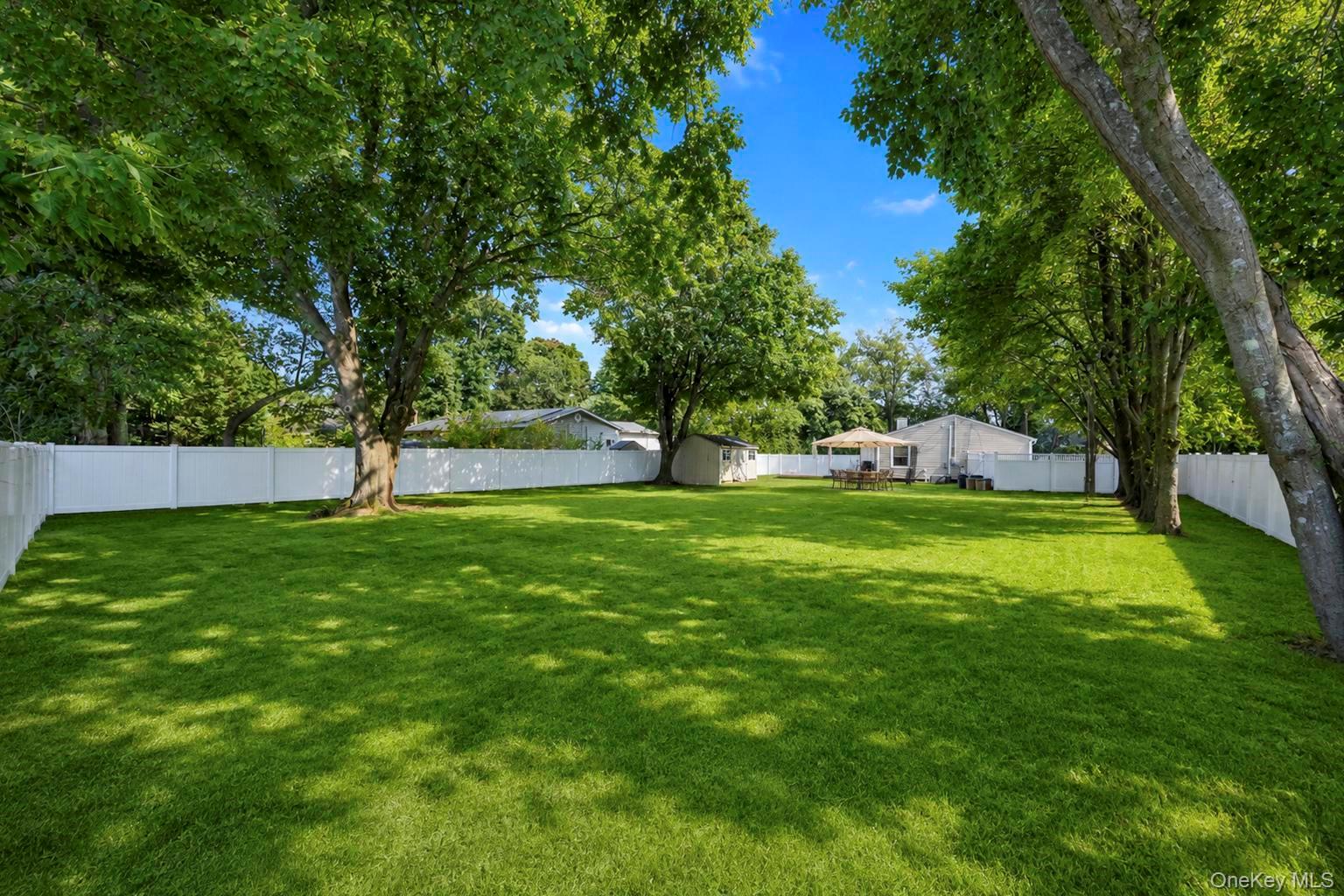4th image of 1 Lowell Rd, Islip, NY 11782 | MLS# 1039664