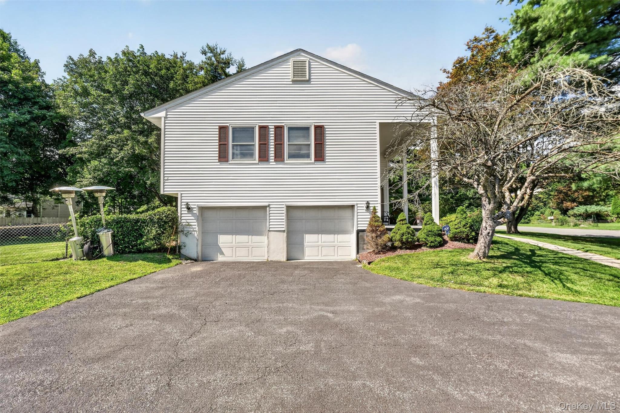 5th image of 32 Hagan Dr, Poughkeepsie, NY 12603 | MLS# 1039732