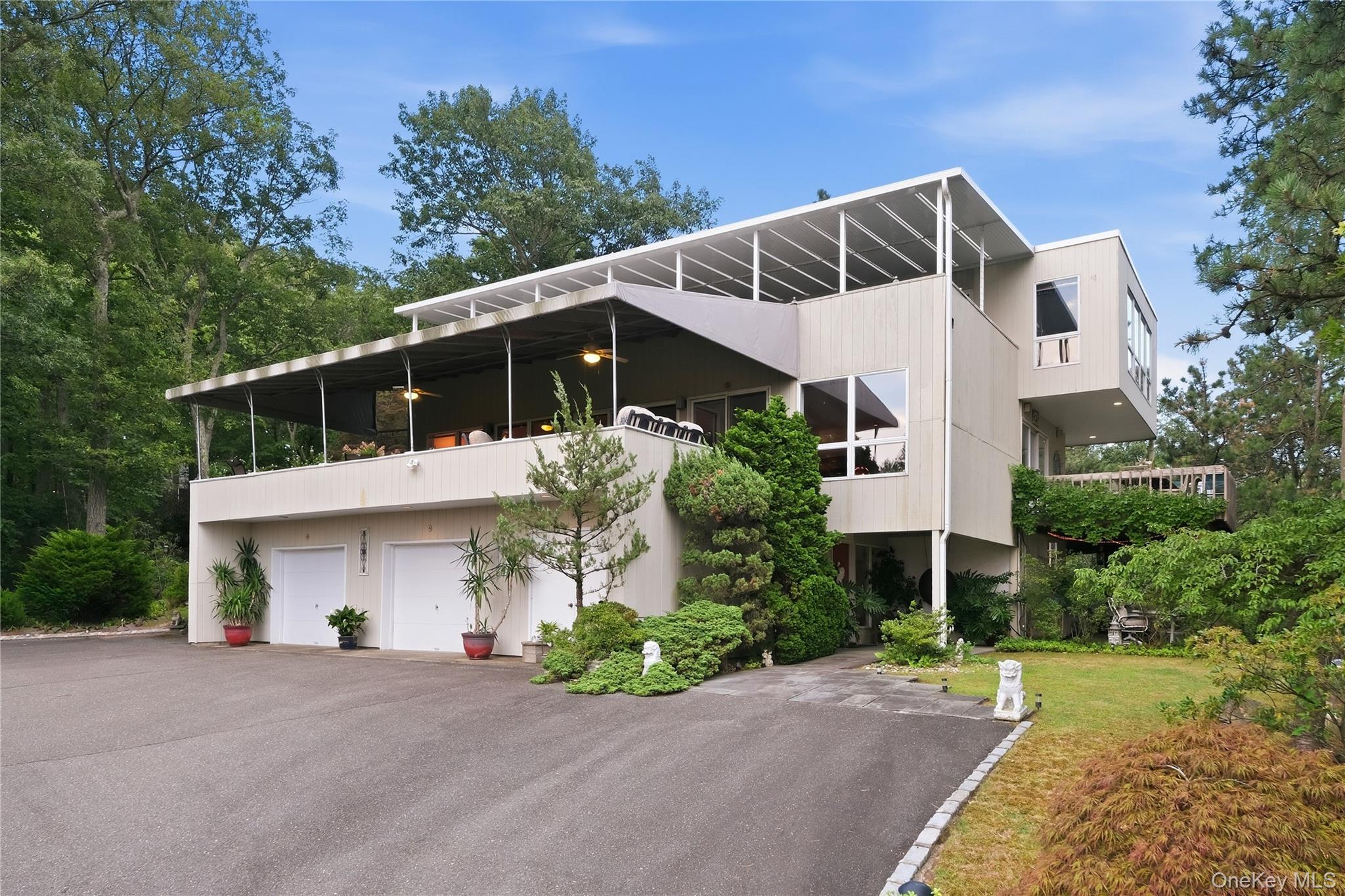 2nd image of 15 Eagle Rock Hl, Huntington, NY 11721 | MLS# 1039788
