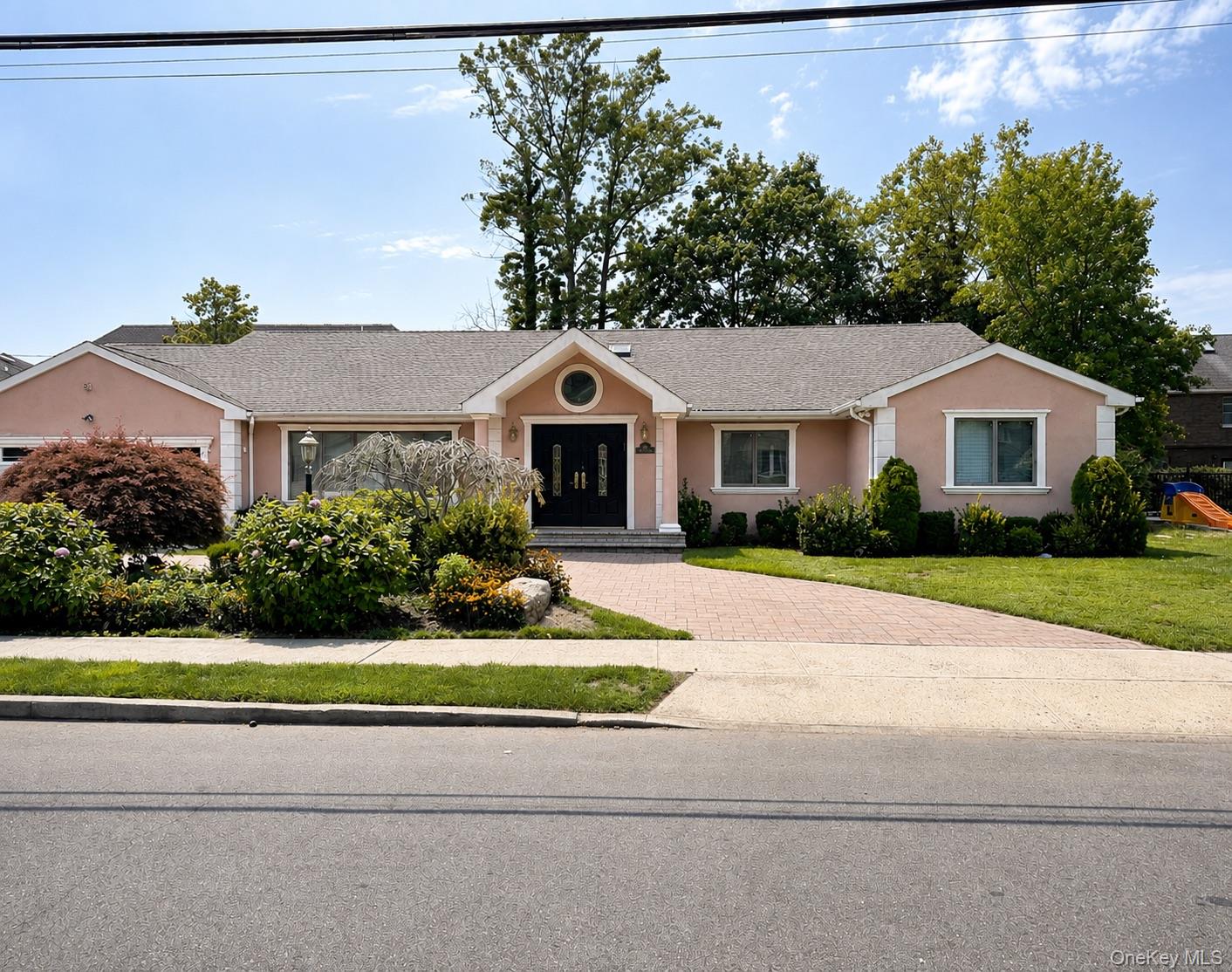 1st image of 543 Fairway Dr, Hempstead, NY 11598 | MLS# 1039821