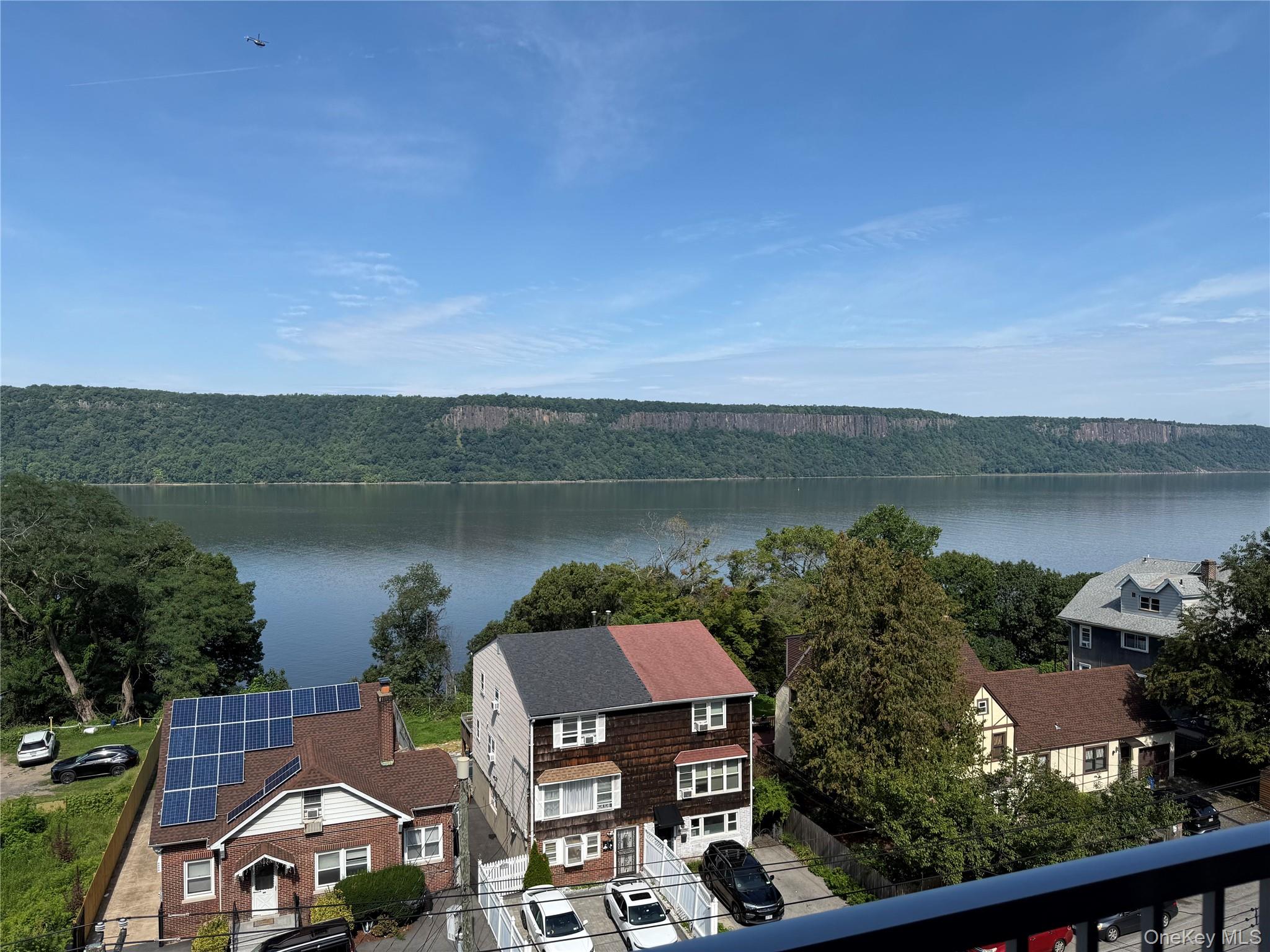 2nd image of 650 Warburton #5E, Yonkers, NY 10701 | MLS# 1039846