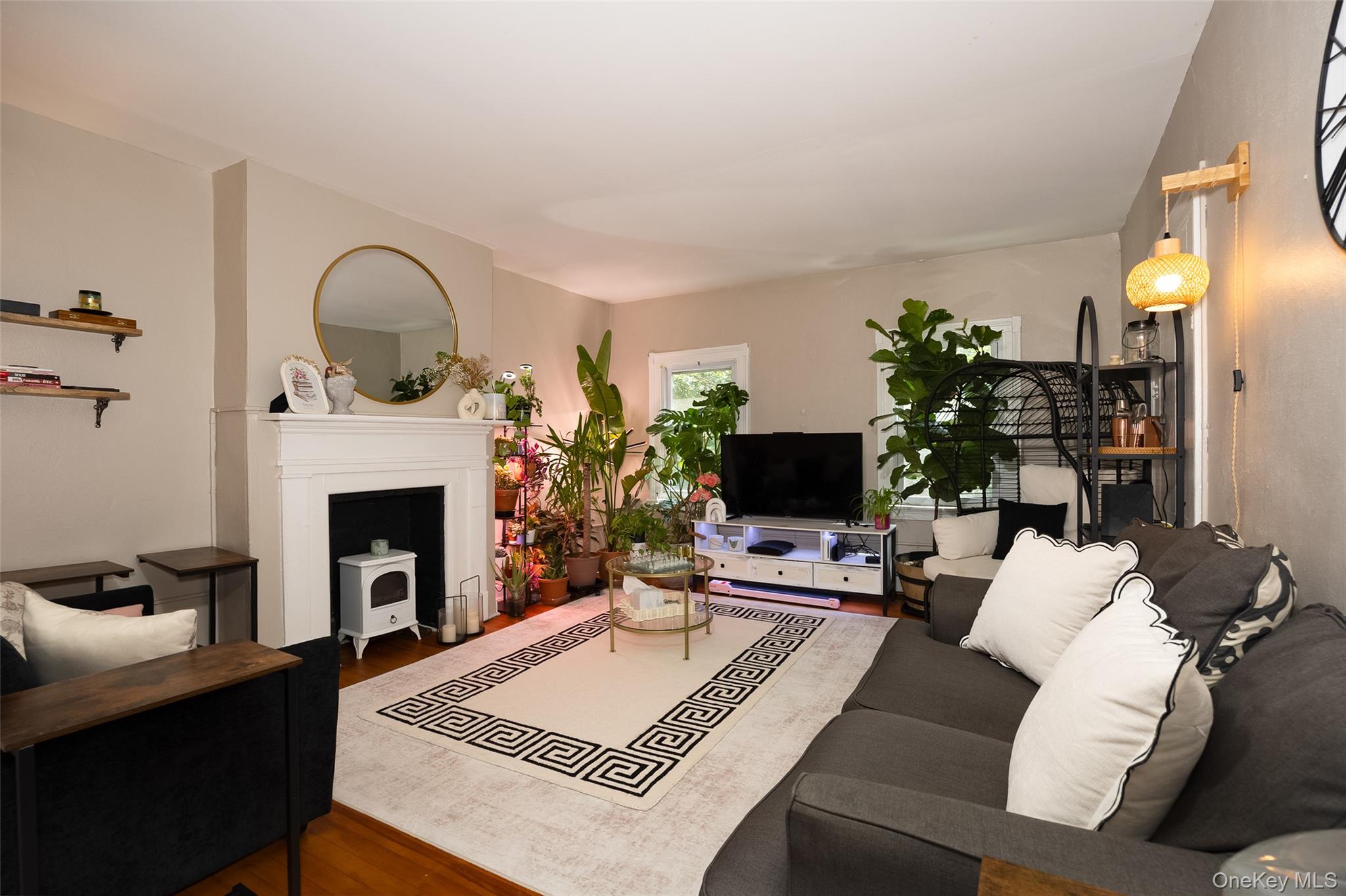 2nd image of 46 S Bridge St, Poughkeepsie, NY 12601 | MLS# 1039885
