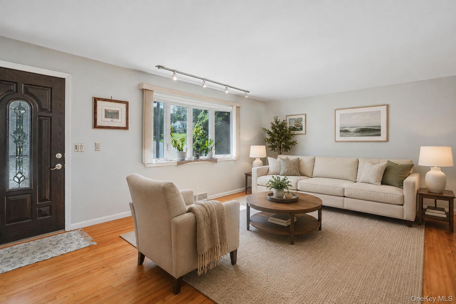 5th image of 8 Hampton Rd, Poughkeepsie (town), NY 12603 | MLS# 1039910