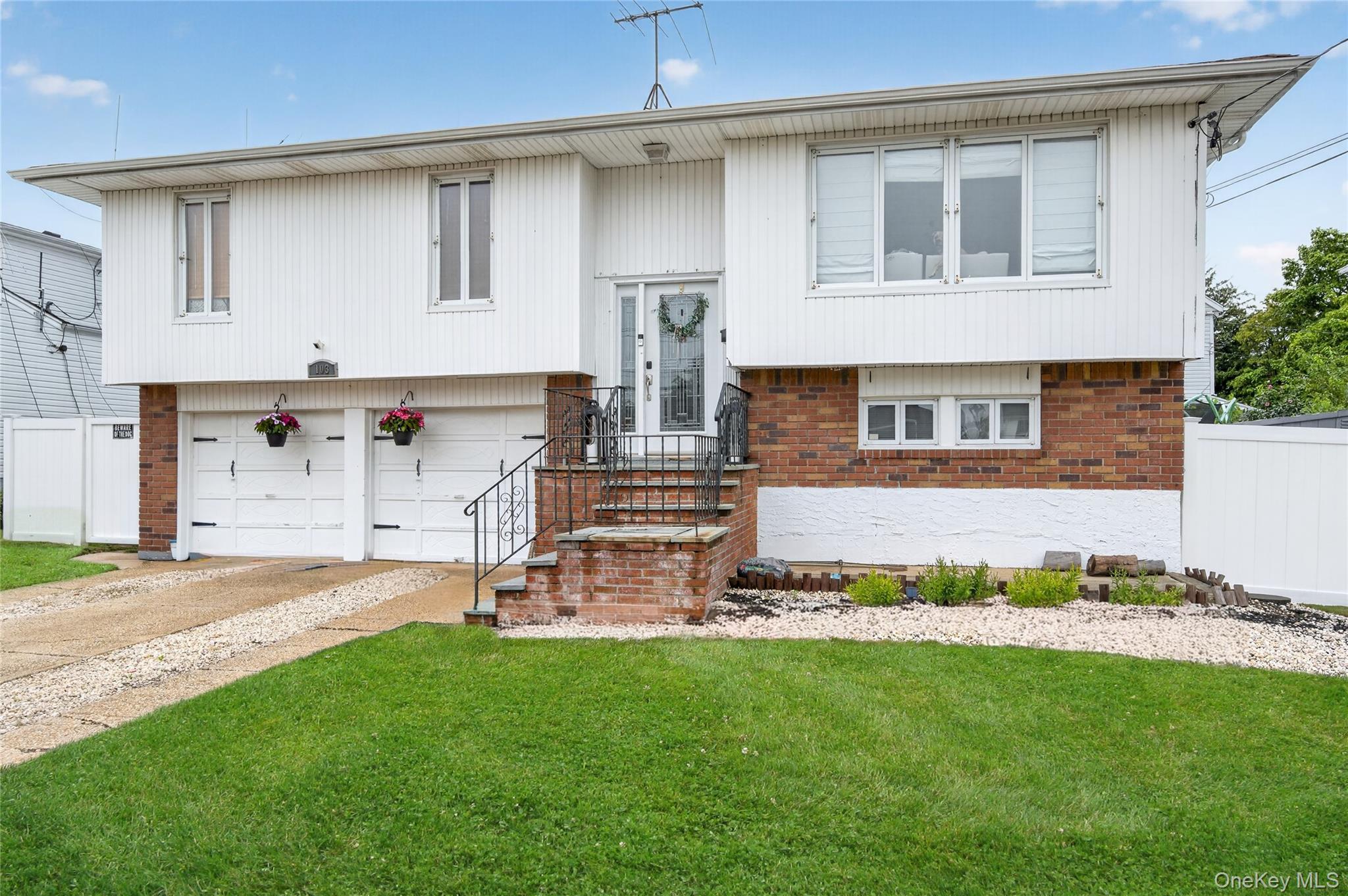 2nd image of 103 Motor Ave, Oyster Bay, NY 11735 | MLS# 1039976