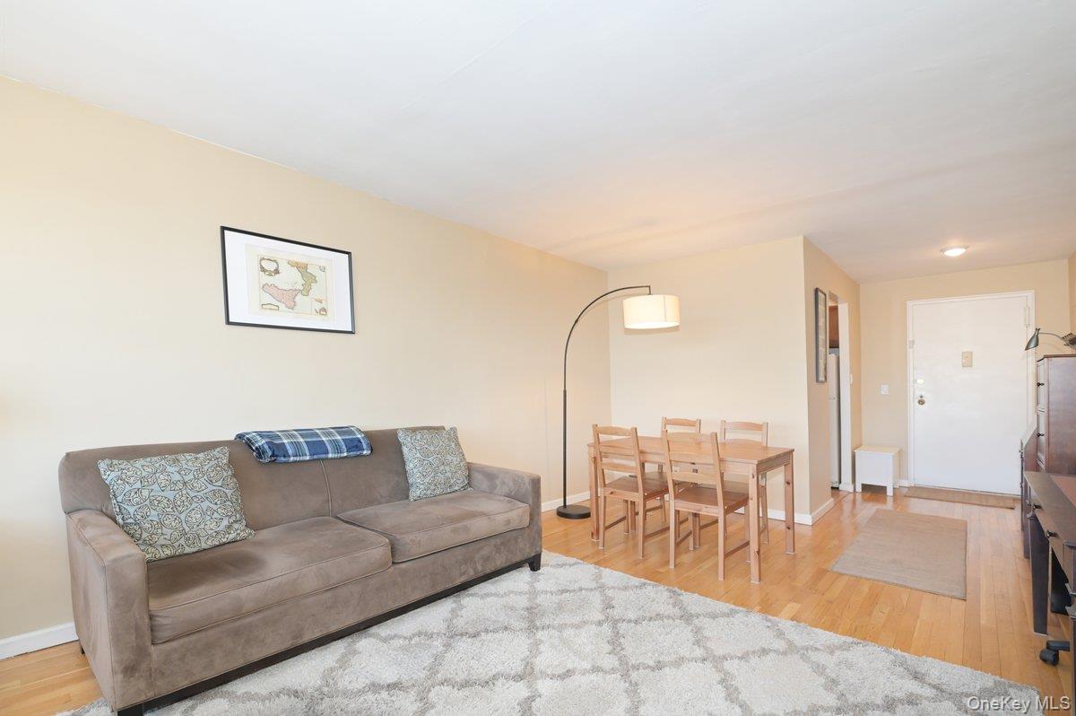 1st image of 2 Birchwood Ct #5H, Hempstead, NY 11501 | MLS# 1039978