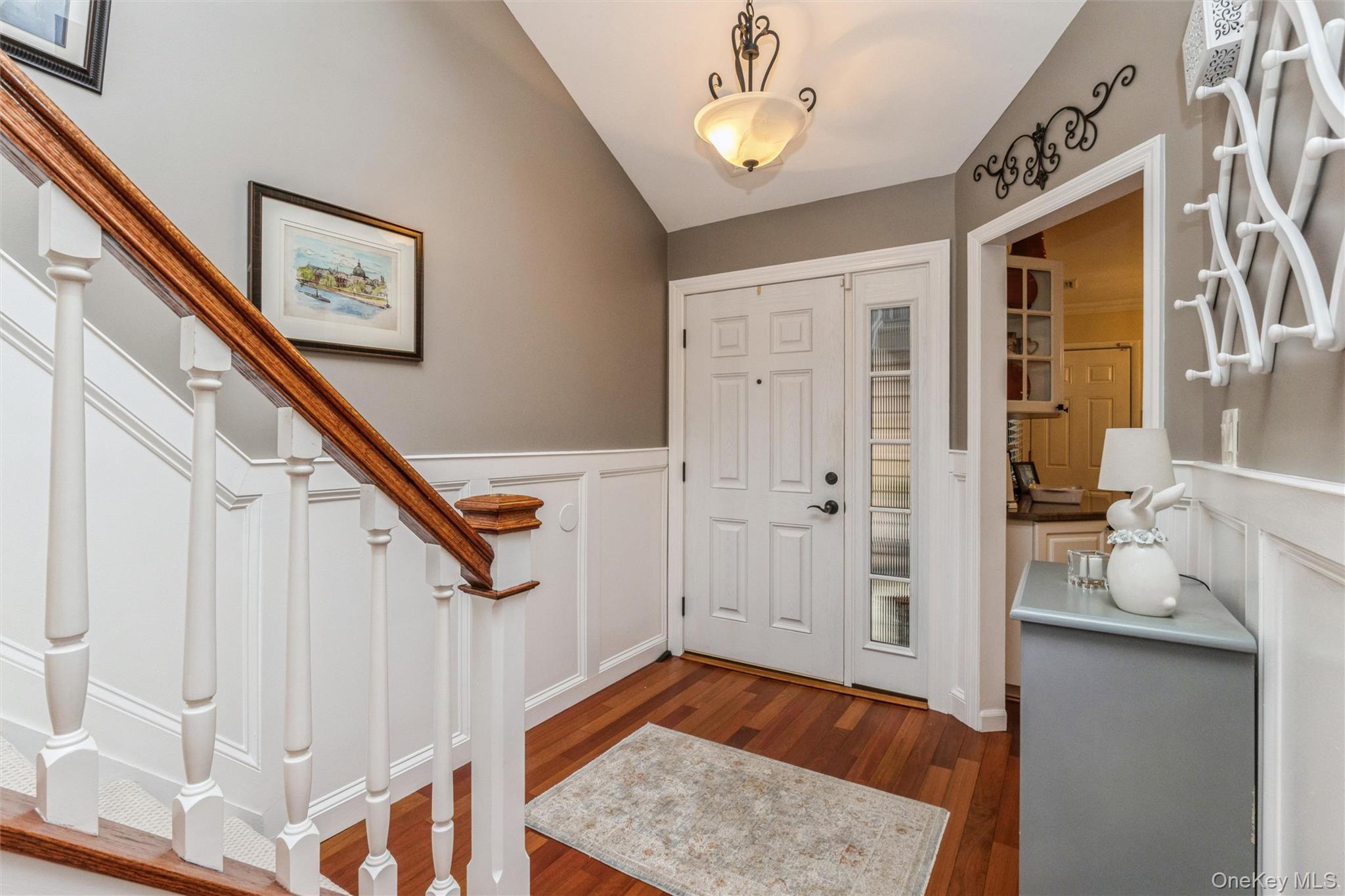 4th image of 120 Scarlett Dr, Smithtown, NY 11725 | MLS# 1040003