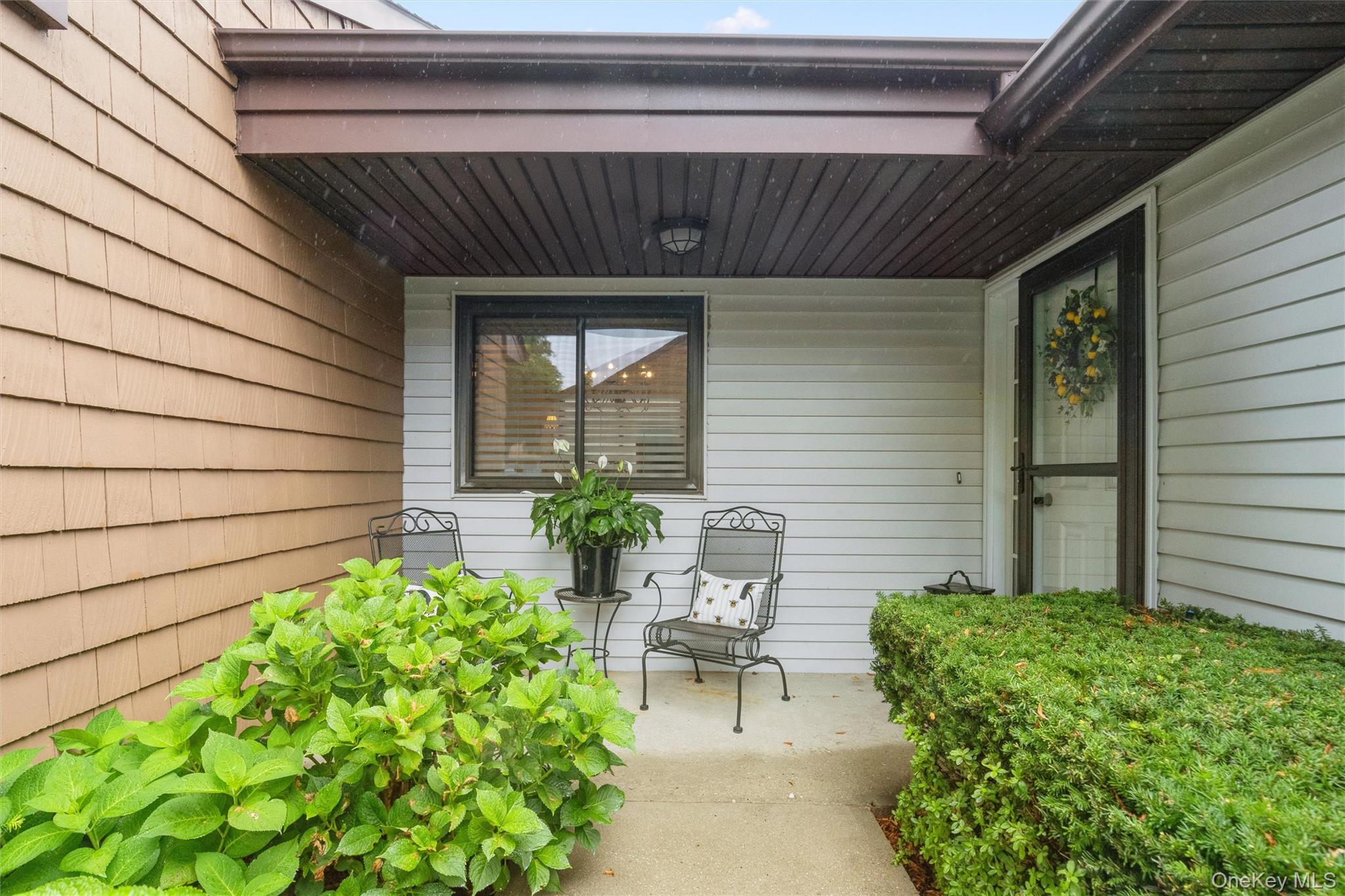 2nd image of 120 Scarlett Dr, Smithtown, NY 11725 | MLS# 1040003
