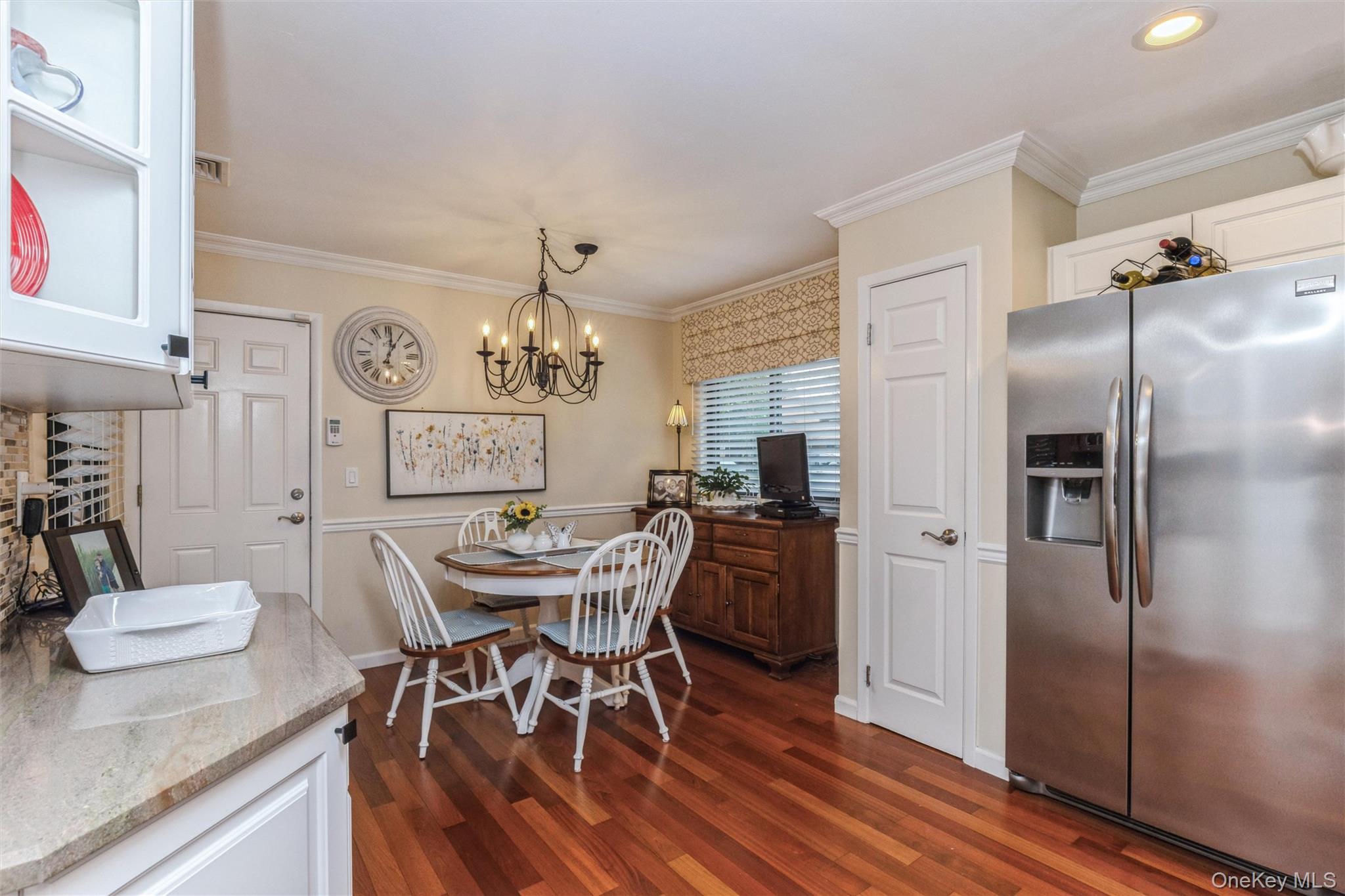5th image of 120 Scarlett Dr, Smithtown, NY 11725 | MLS# 1040003