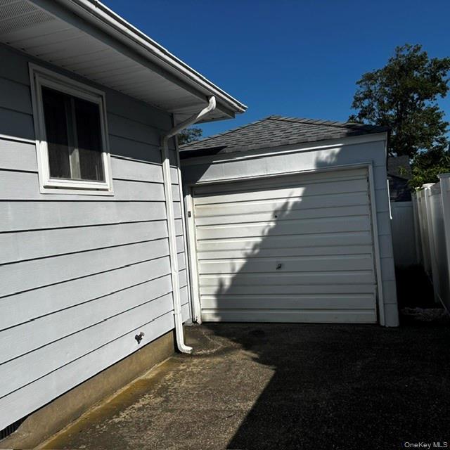 3rd image of 66 E Neptune Ave, Babylon, NY 11757 | MLS# 1040005