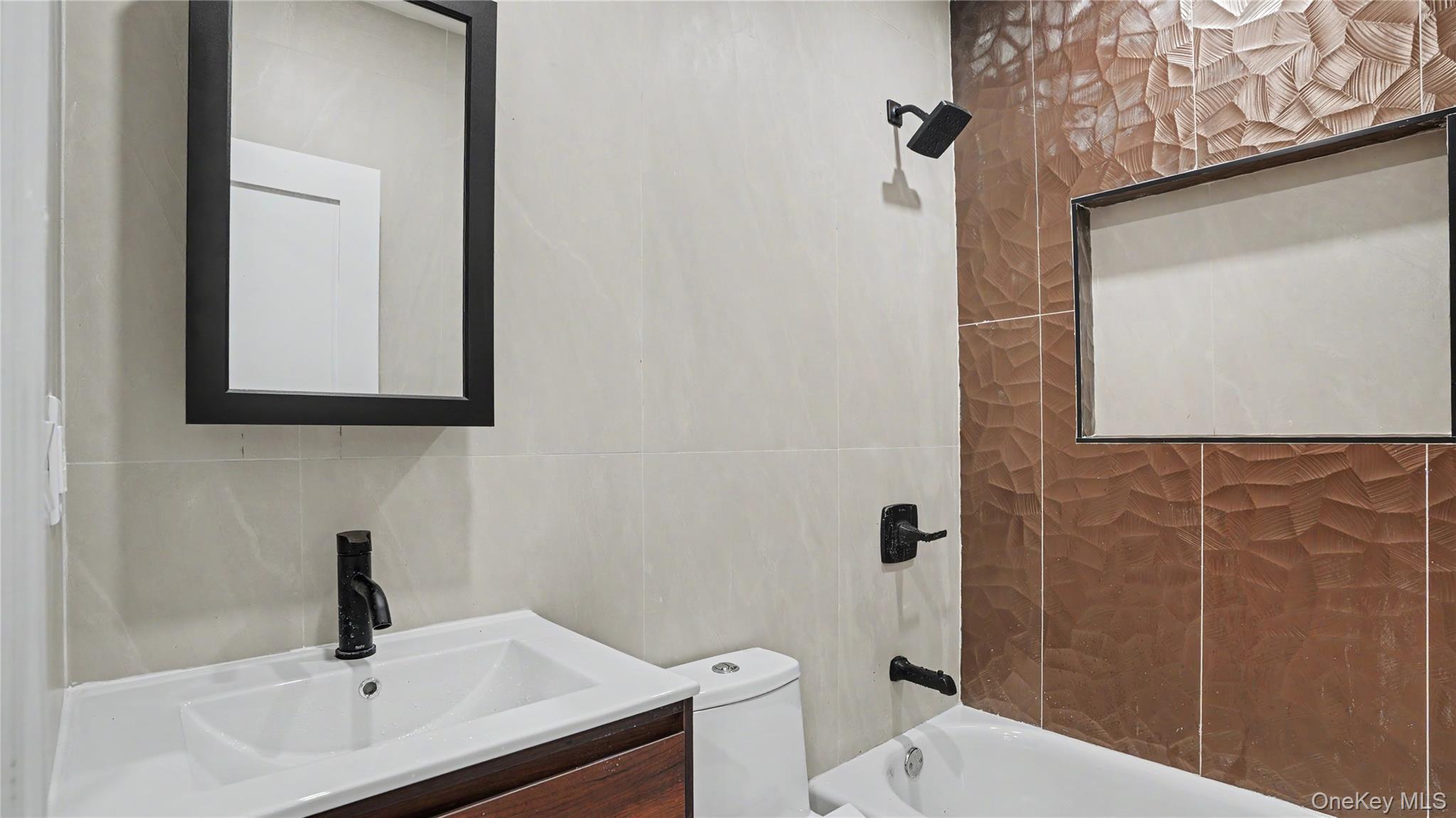18th image of 51 Hill St, New York, NY 11208 | MLS# 1040016