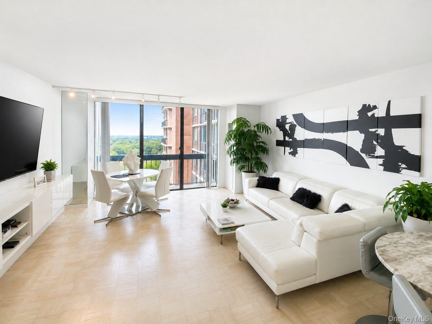 4th image of 27010 Grand Central Pkwy #20T, New York, NY 11005 | MLS# 1040017
