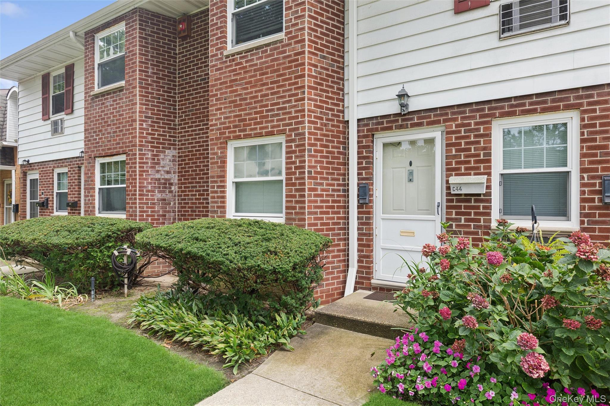 1st image of 10 Glen Hollow Dr #C44, Brookhaven, NY 11742 | MLS# 1040029