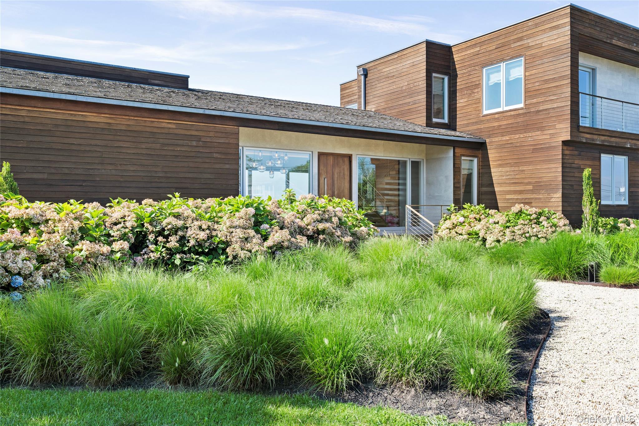 4th image of 14 Peconic Crescent, Southampton, NY 11946 | MLS# 1040037