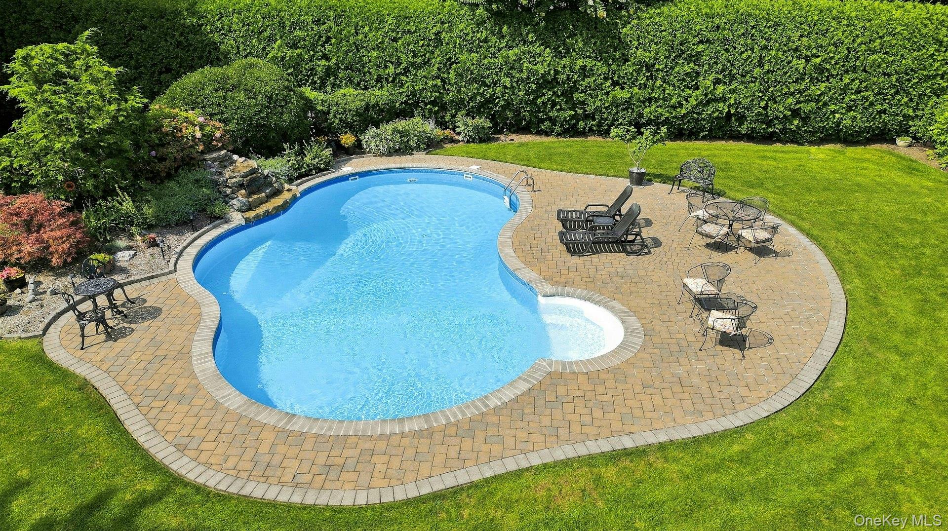50th image of 7 Bayberry Ln, Huntington, NY 11768 | MLS# 1040046