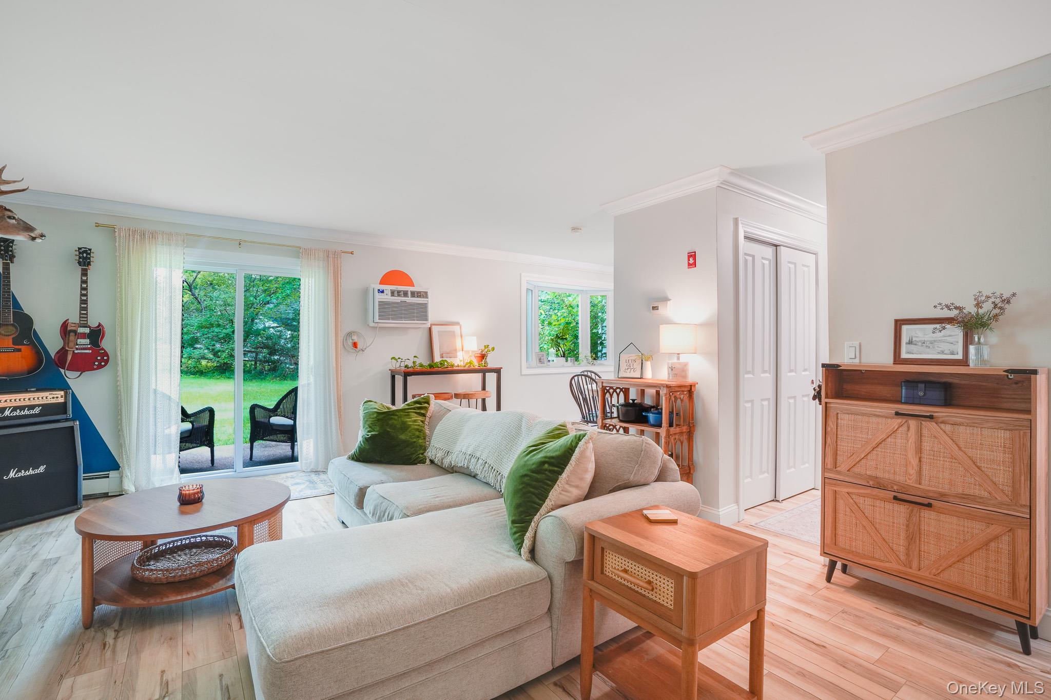 4th image of 11 Field Ct, Fishkill, NY 12524
