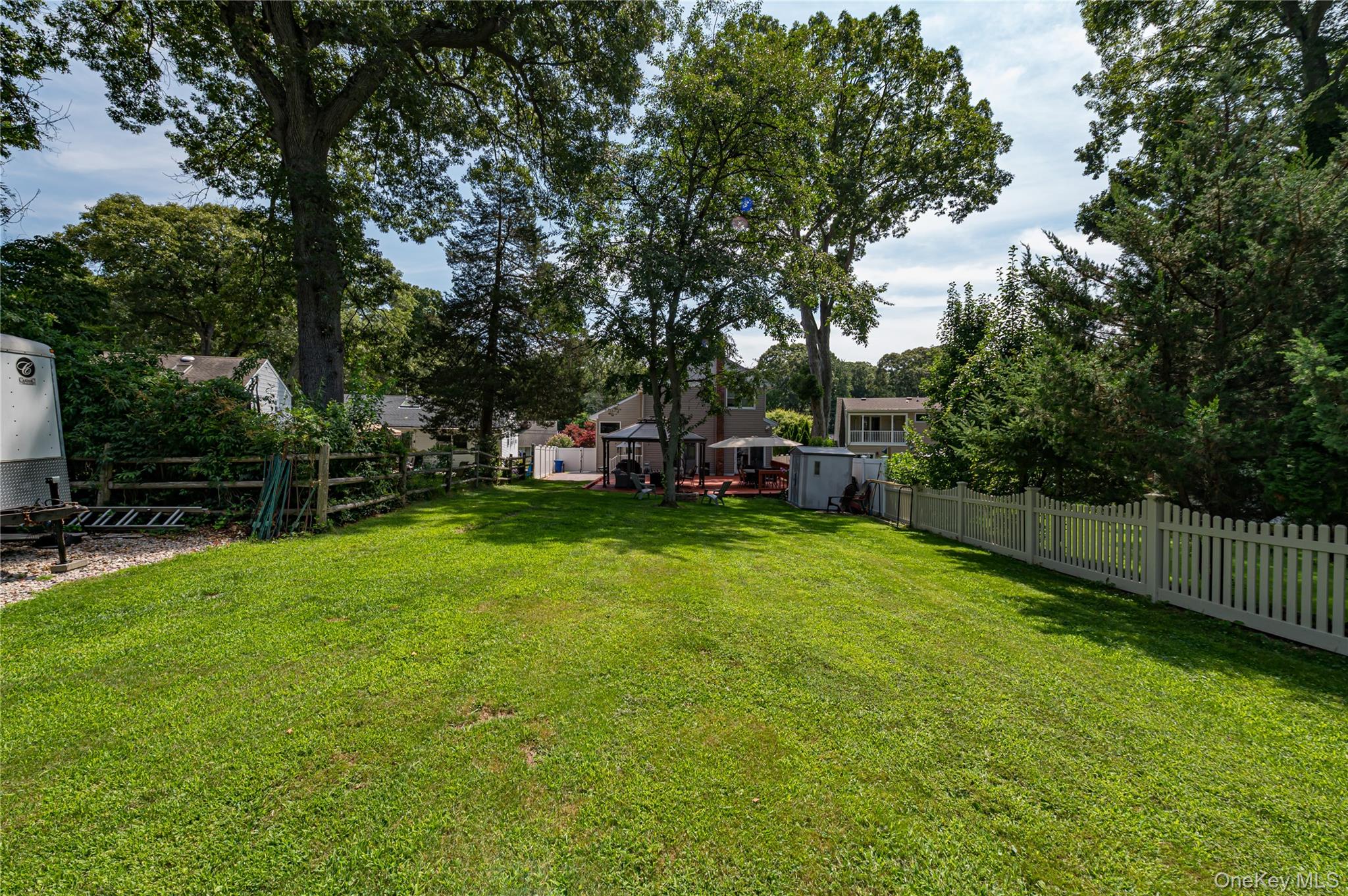 44th image of 21 Circle Dr, Huntington, NY 11731 | MLS# 1040059