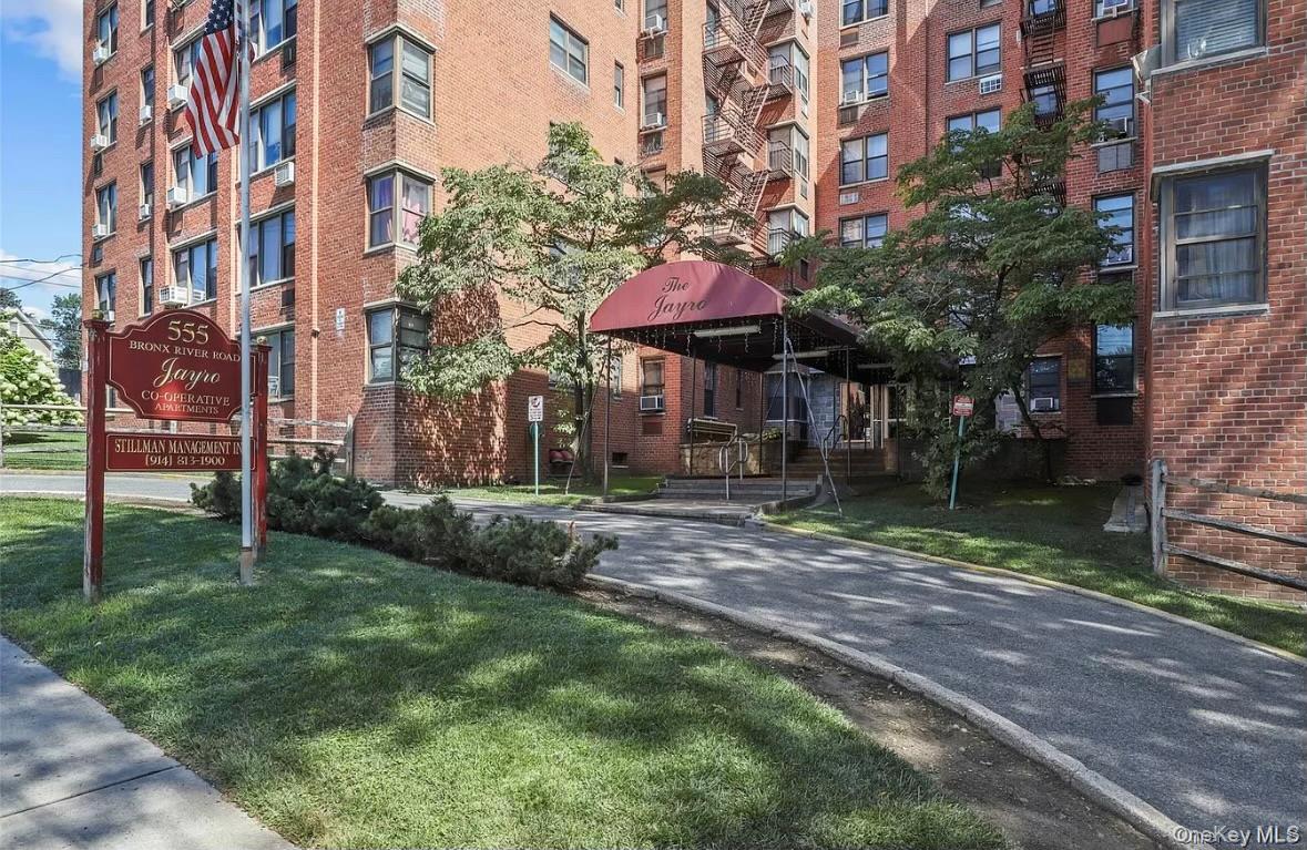 1st image of 555 Bronxs River Road #1k, Yonkers, NY 10704 | MLS# 1040089