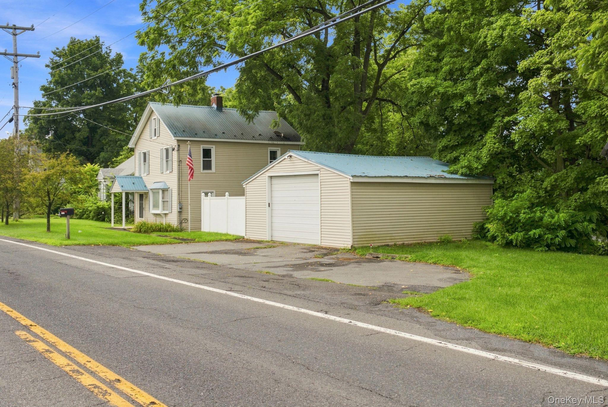 3rd image of 344 Broadway #9W, Esopus, NY 12487 | MLS# 1040145