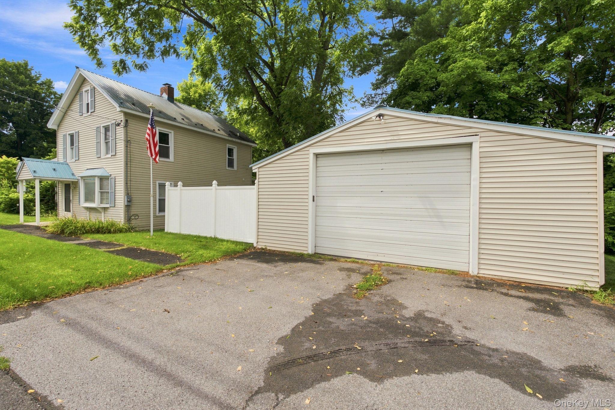 4th image of 344 Broadway #9W, Esopus, NY 12487 | MLS# 1040145