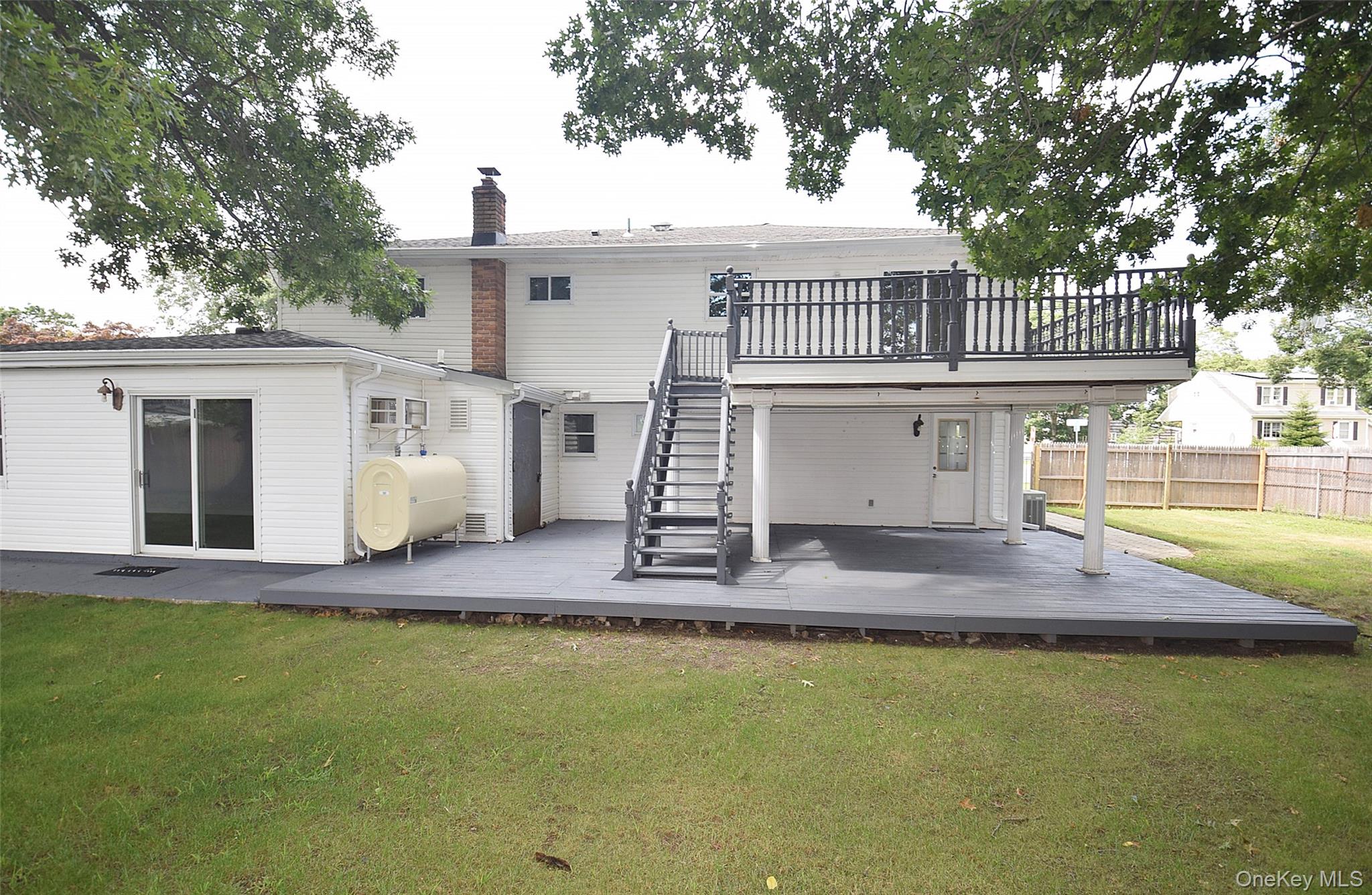 3rd image of 226 14Th Ave, West Babylon, NY 11704 | MLS# 1040189