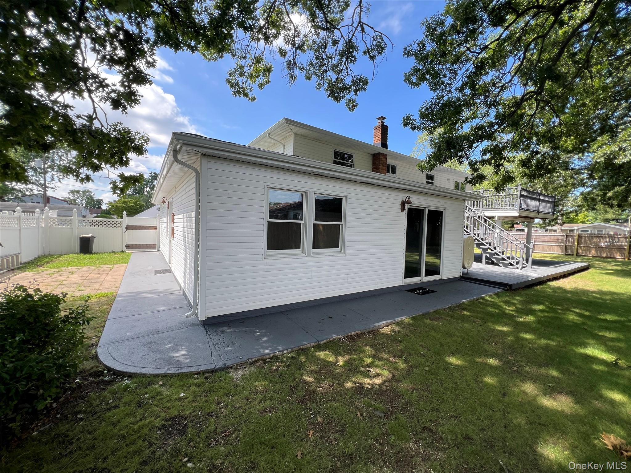 5th image of 226 14Th Ave, West Babylon, NY 11704 | MLS# 1040189