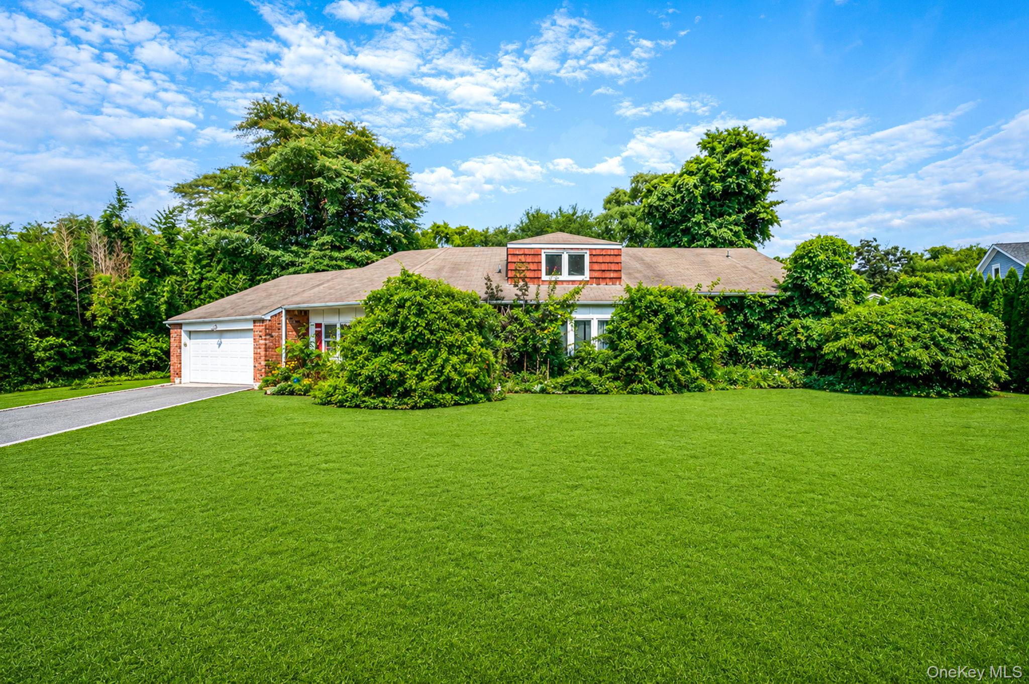 2nd image of 893 Gardiner Dr, Islip, NY 11706 | MLS# 1040238