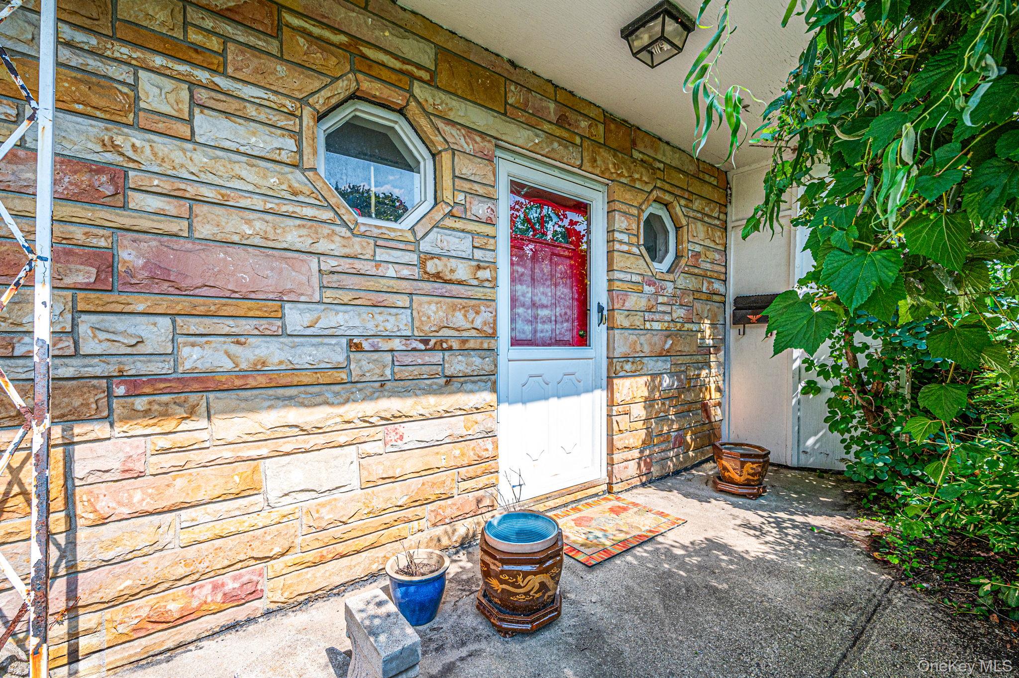 4th image of 893 Gardiner Dr, Islip, NY 11706 | MLS# 1040238
