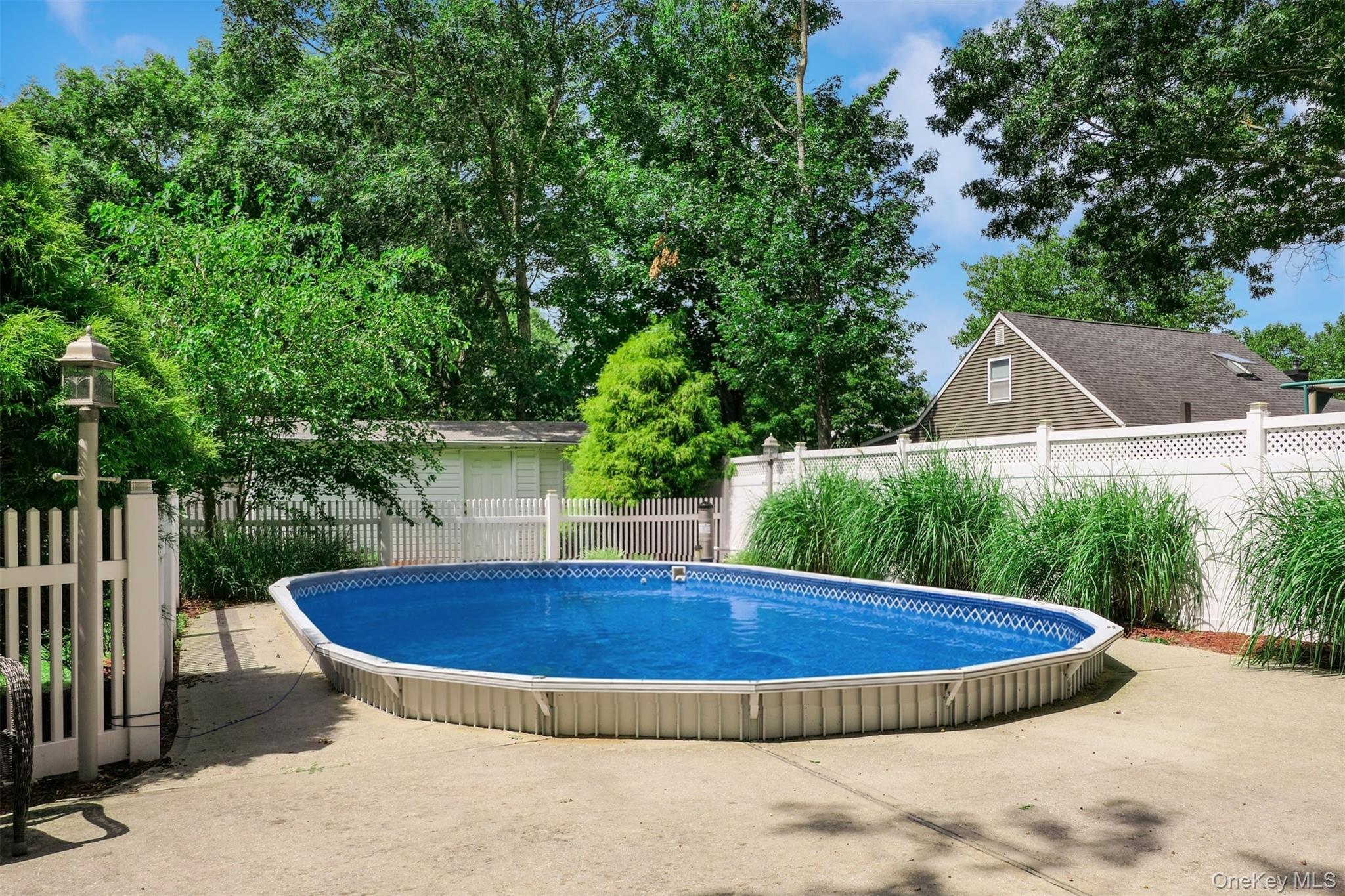 27th image of 17 Sundial Ln, Brookhaven, NY 11713 | MLS# 1040295
