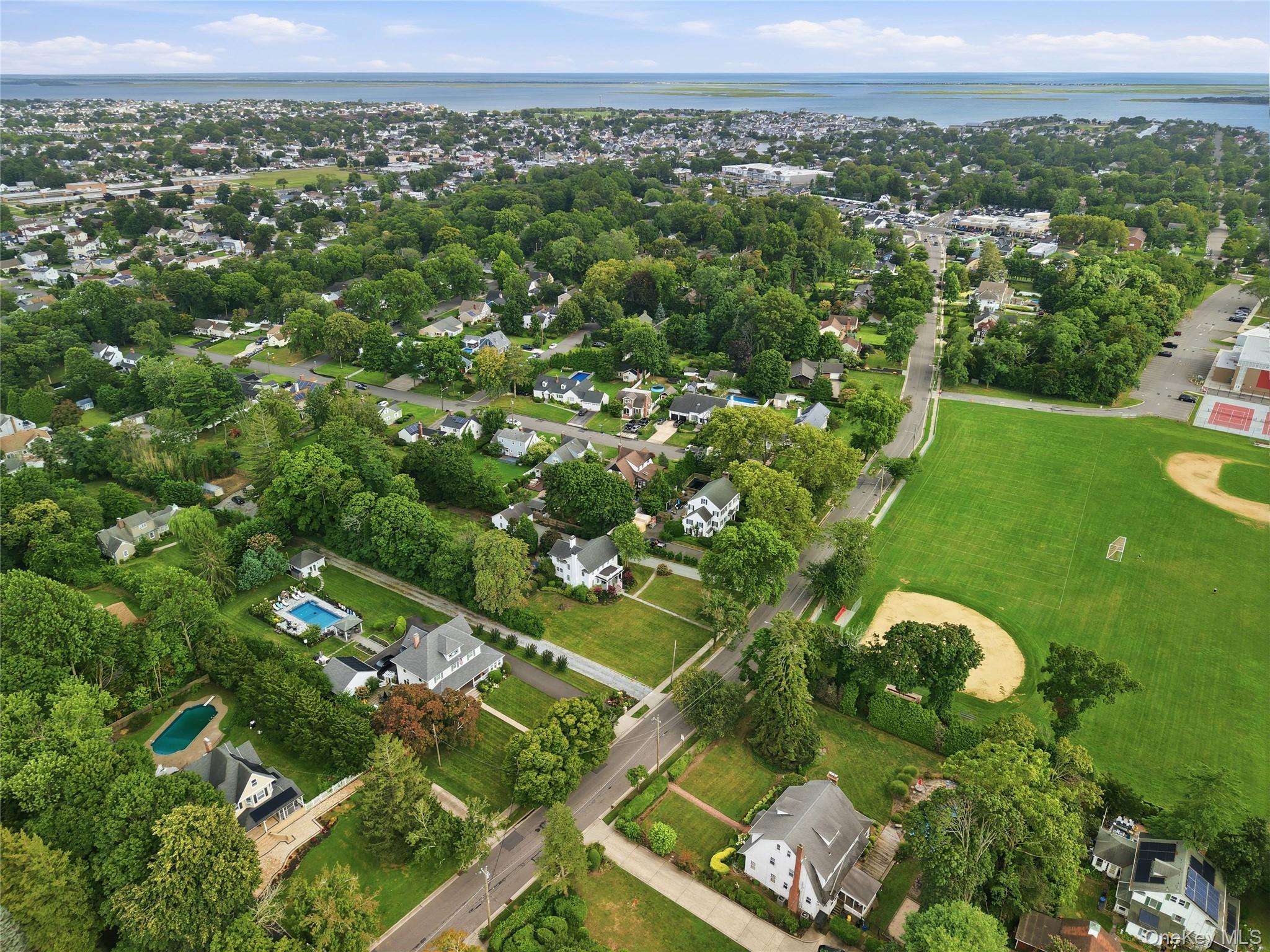49th image of 129 Bayview Ave, Babylon, NY 11701 | MLS# 1040311