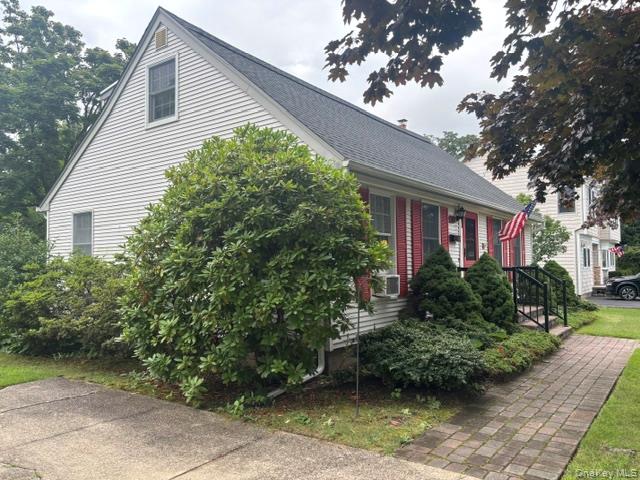 4th image of 363 3Rd Ave, Islip, NY 11705 | MLS# 1040315