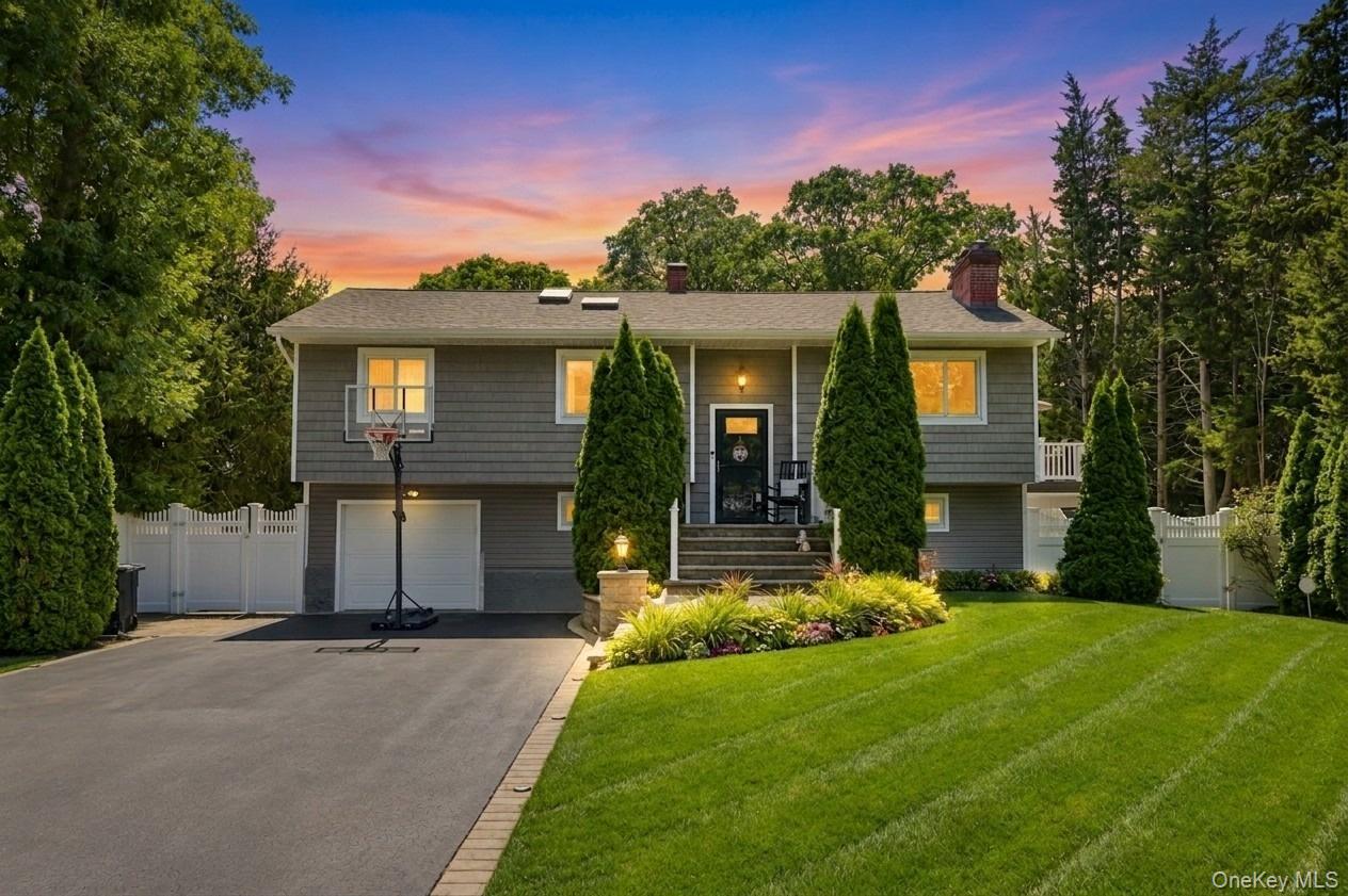 1st image of 12 Linden Ln, Brookhaven, NY 11738 | MLS# 1040364