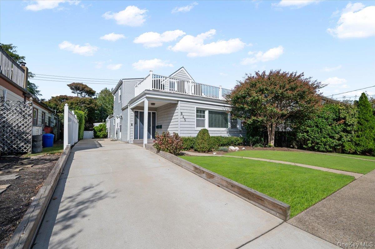 2nd image of 845 E Walnut St, Long Beach, NY 11561 | MLS# 1040378