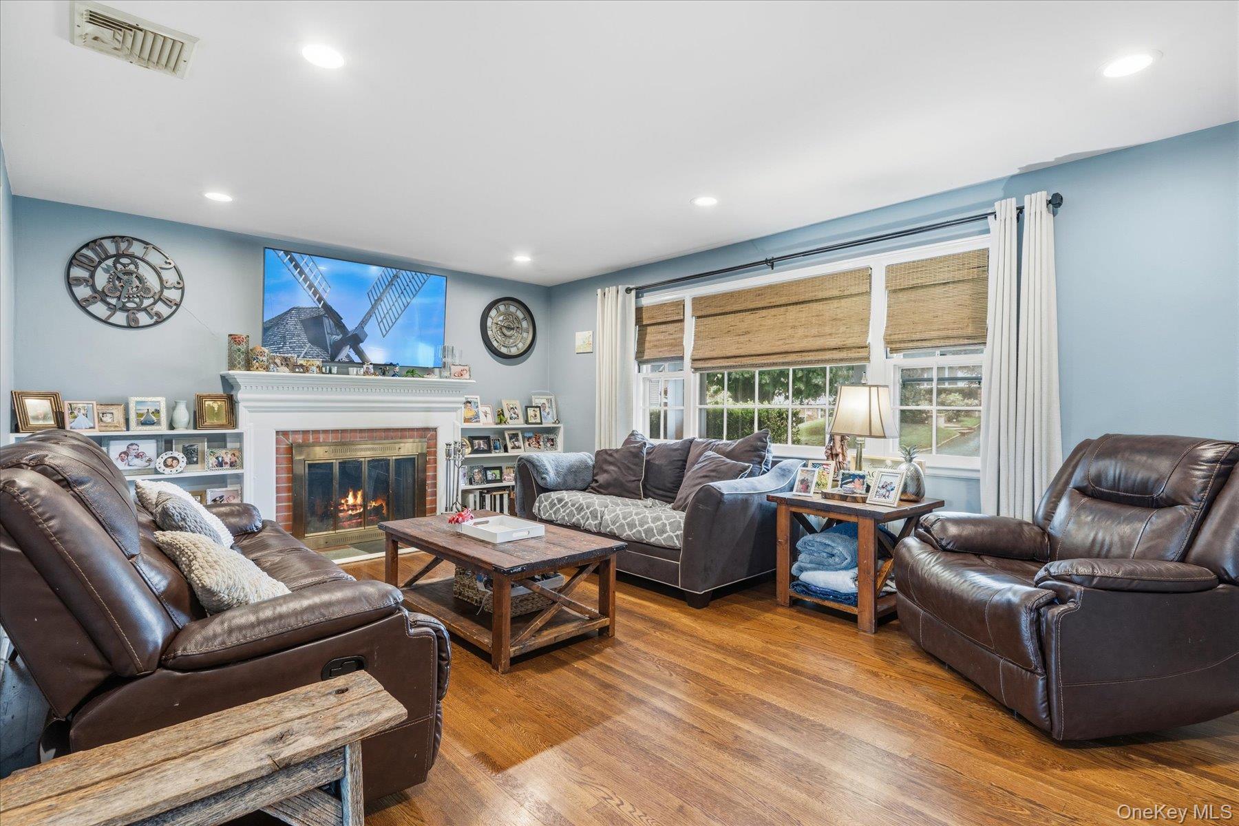 5th image of 8 Anthony Marangiello St, Glen Cove, NY 11542 | MLS# 1040421