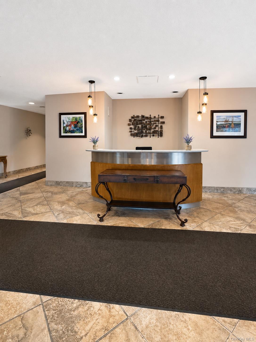 2nd image of 160 Academy St #3D, Poughkeepsie, NY 12601 | MLS# 1040426