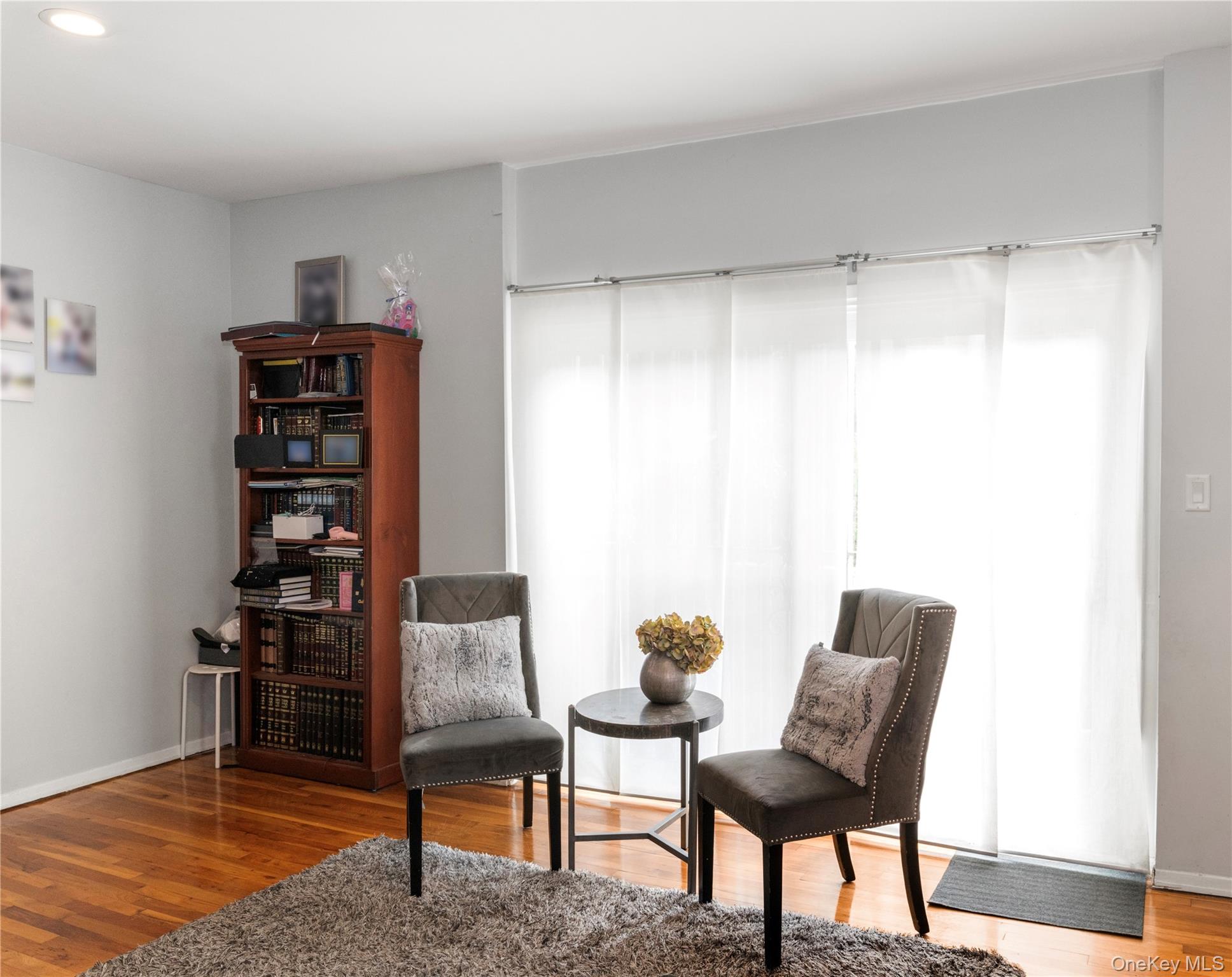 3rd image of 211 Beach 16Th St, New York, NY 11691 | MLS# 1040436