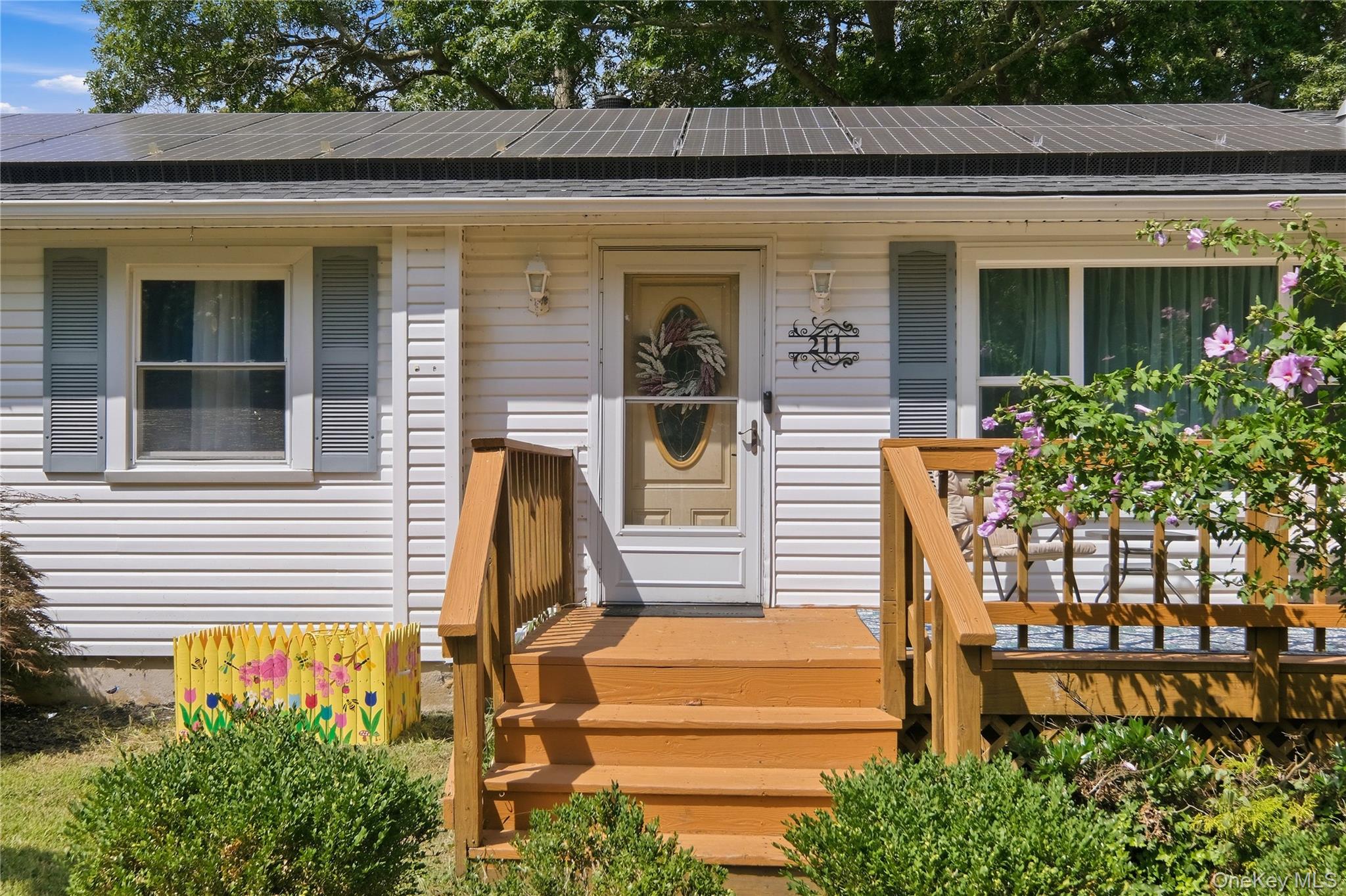 3rd image of 211 Hampton Ave, Brookhaven, NY 11950 | MLS# 1040438