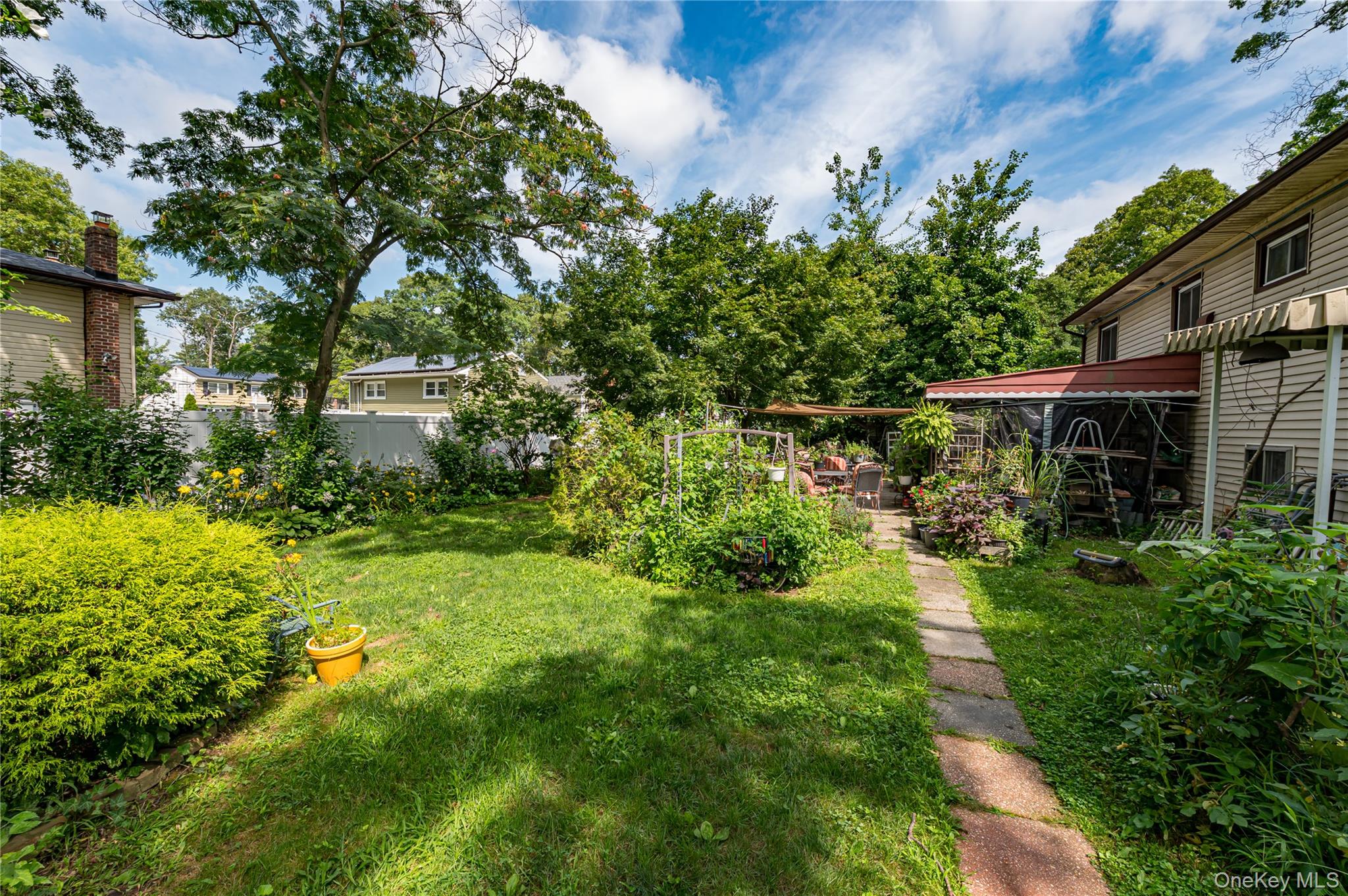 4th image of 40 Rockland Ave, Babylon, NY 11704 | MLS# 1040446