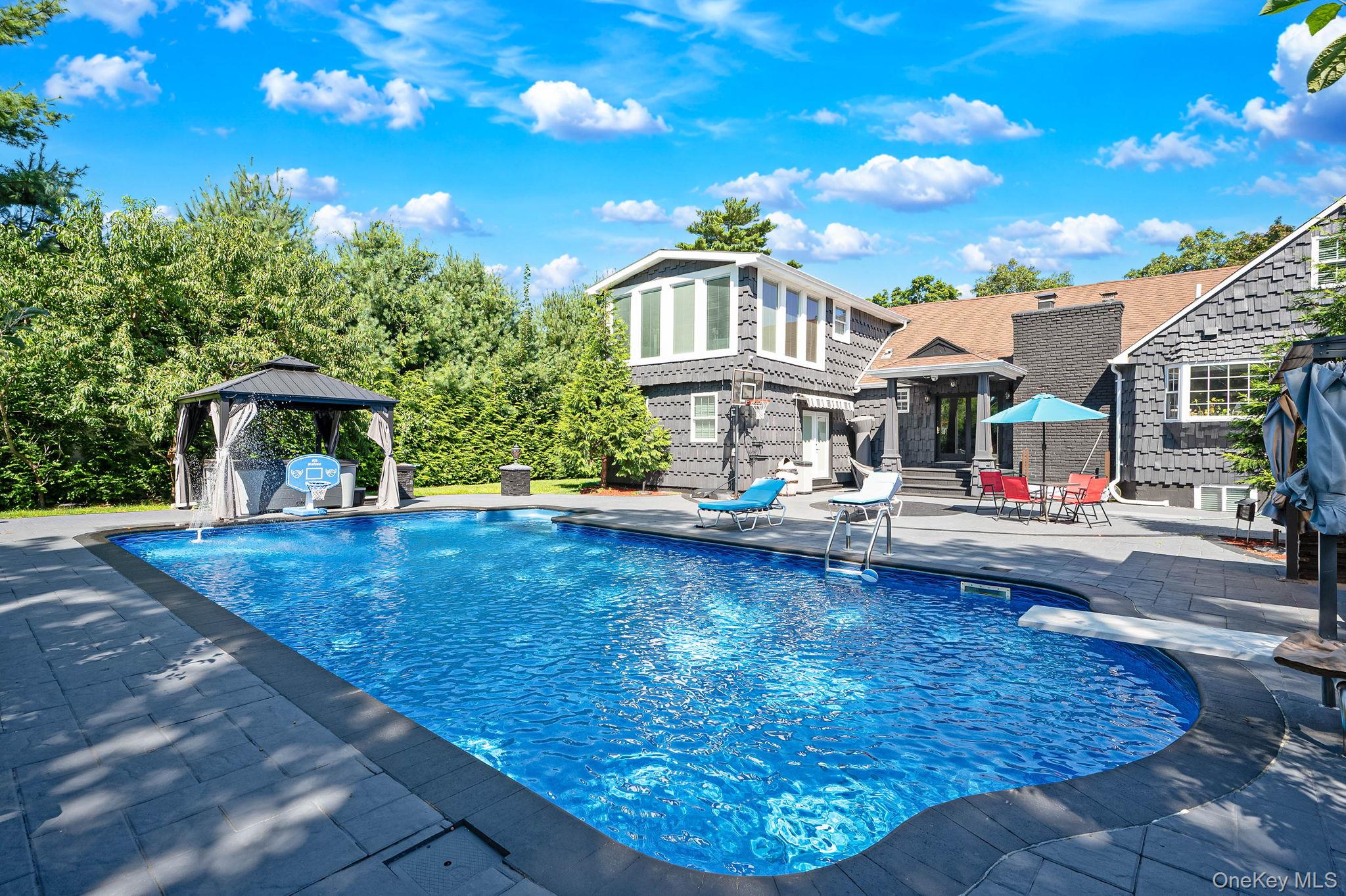 5th image of 8 Ralph Ave, Islip, NY 11717 | MLS# 1040448