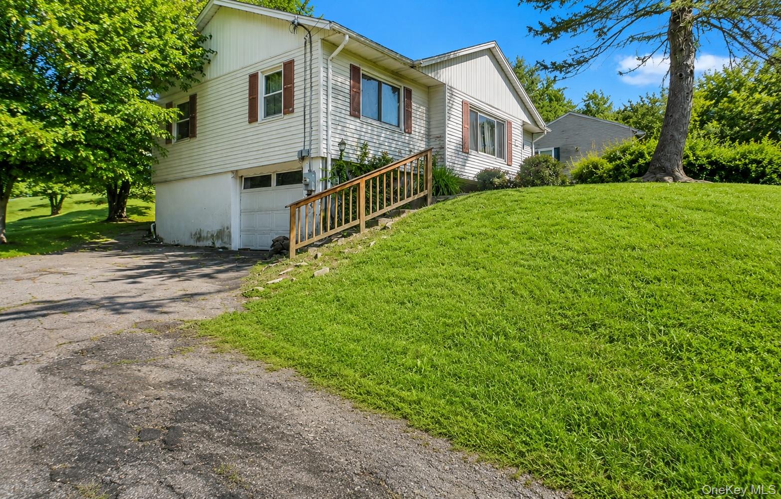 19th image of 24 Doyle Dr, Wappinger, NY 12590 | MLS# 1040457