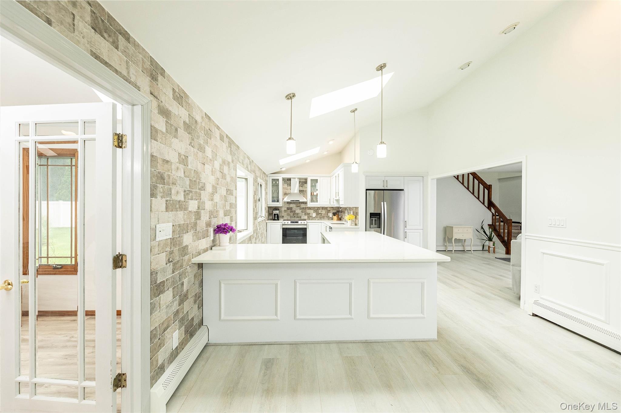 4th image of 24 Gainsborough Rd, Islip, NY 11741 | MLS# 1040465