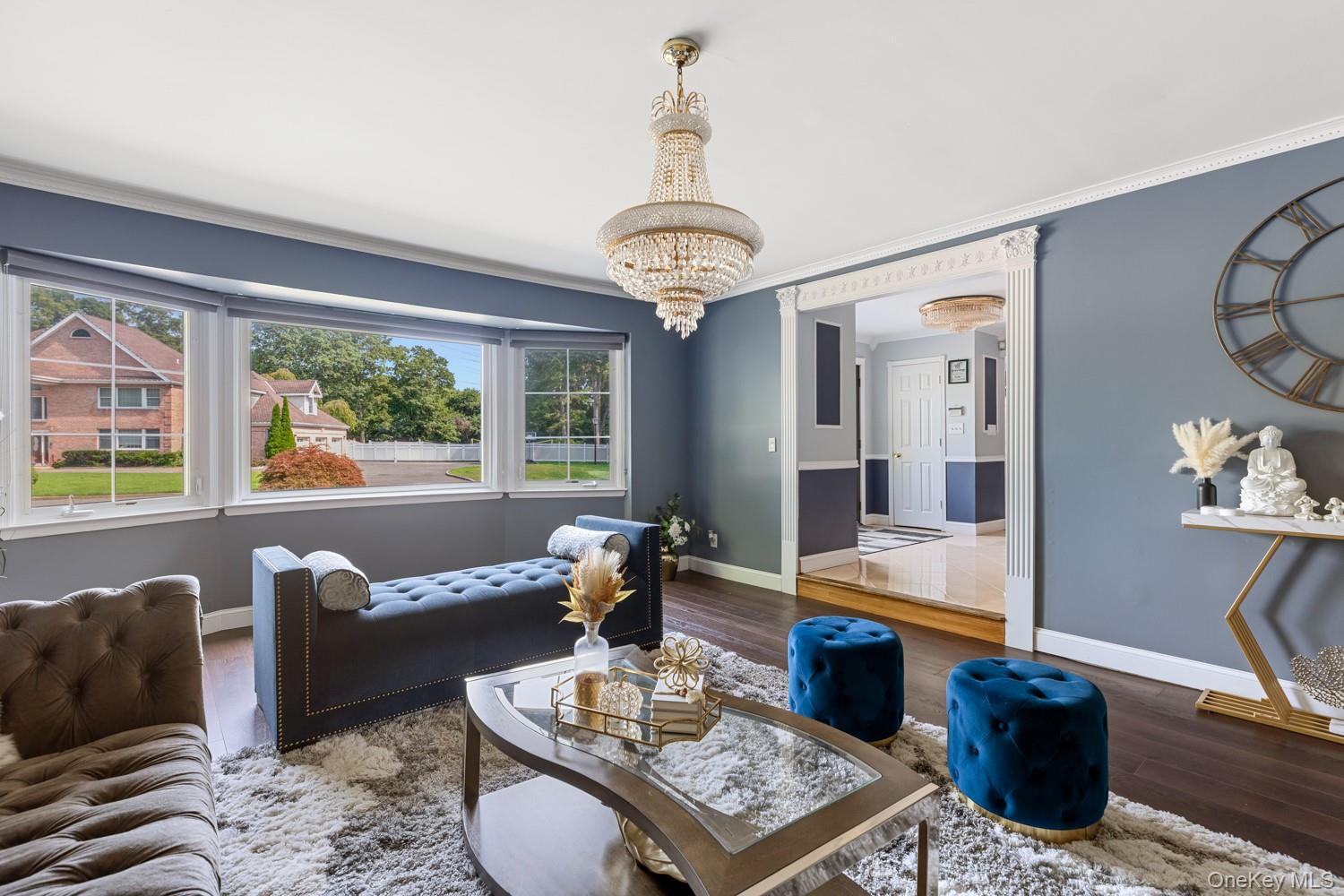 5th image of 1 Whispering Ct, Huntington, NY 11746 | MLS# 1040479